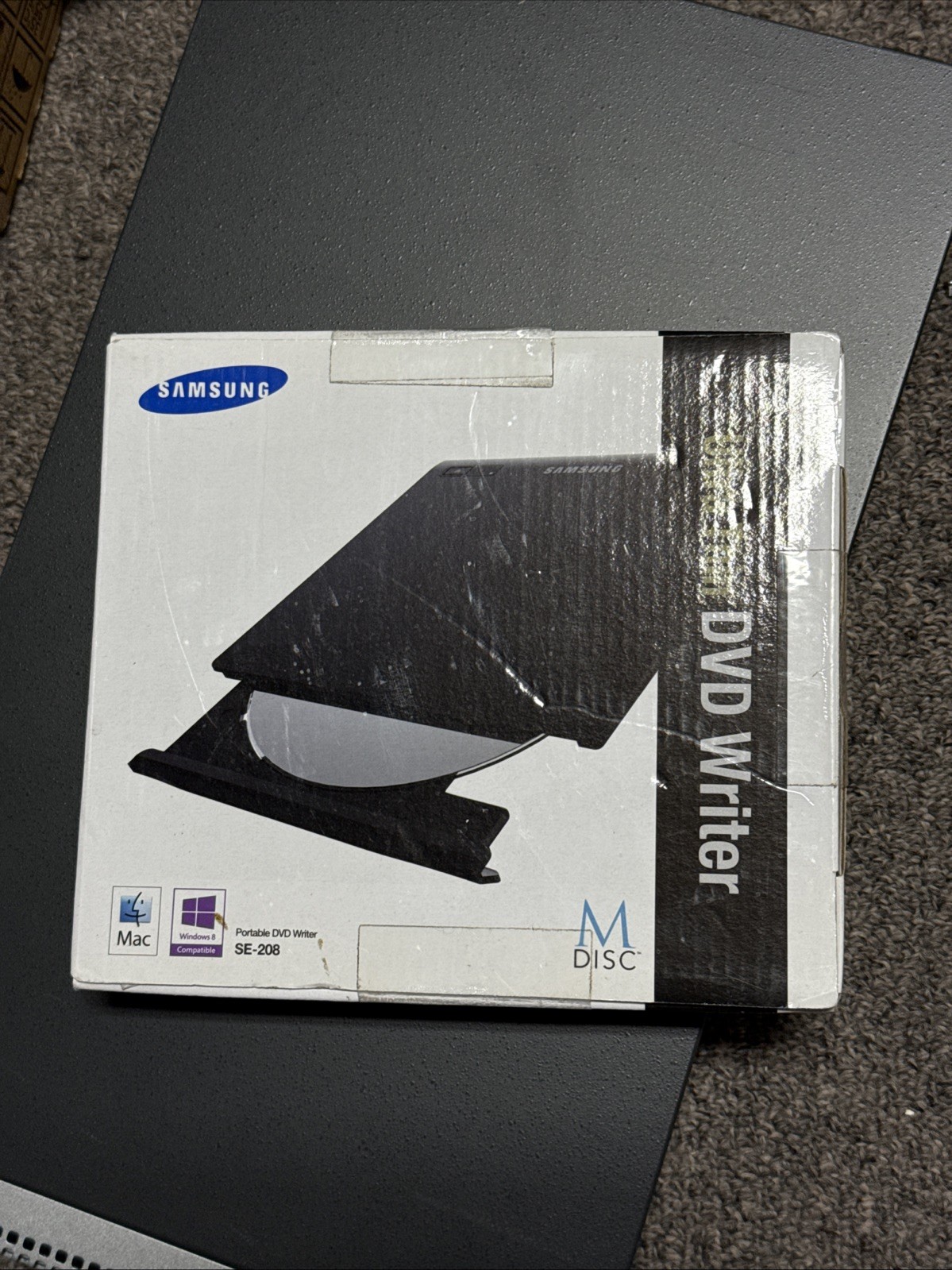 Samsung Ultra Thin DVD Writer Model SE-208 Brand New M Disc Windows 8 Compatible