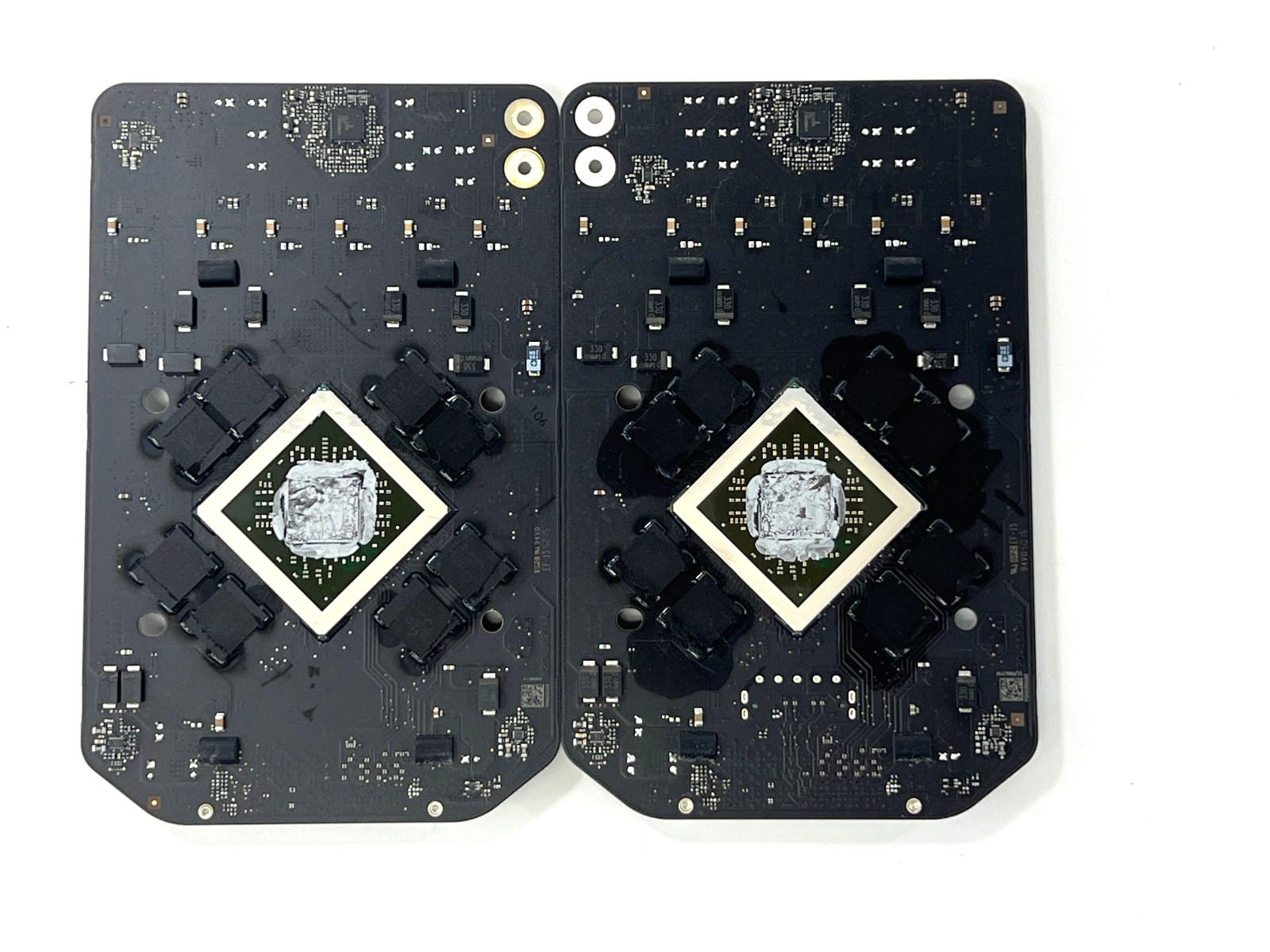 AMD FirePro D300 Graphics Board Pair for Mac Pro Late 2013 A1481 – AS-IS