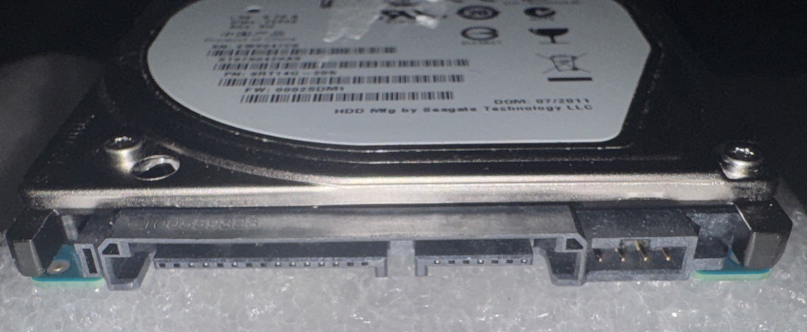 Seagate Momentus 750GB 7200 RPM 16MB SATA2 (ST9750420AS) Notebook Hard Drive