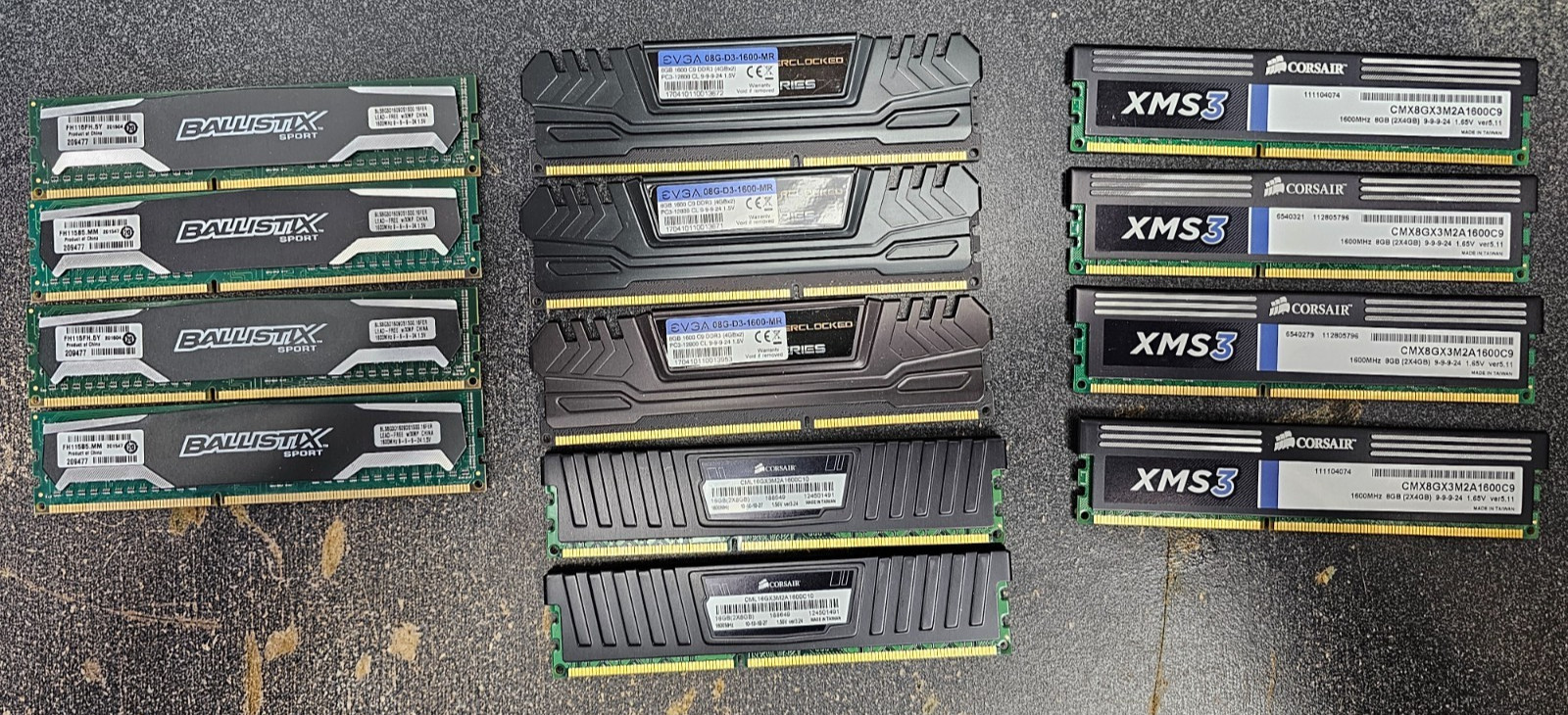 Crucial Ballistix Sport 32GB (4 x 8GB) PC3-12800 DDR3 RAM + Mix Lot See Des.
