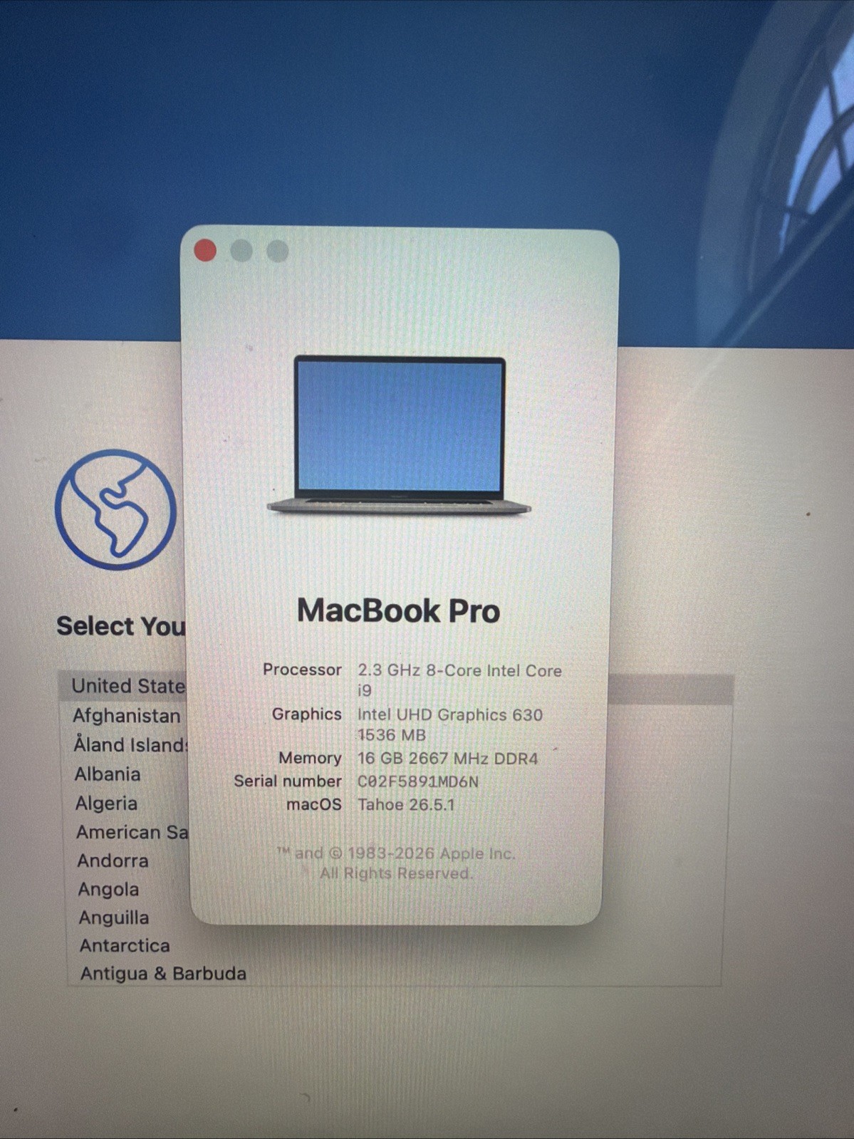 2019 MacBook Pro 16”Intel Core i9 8-Core16GB RAM1TB SSD