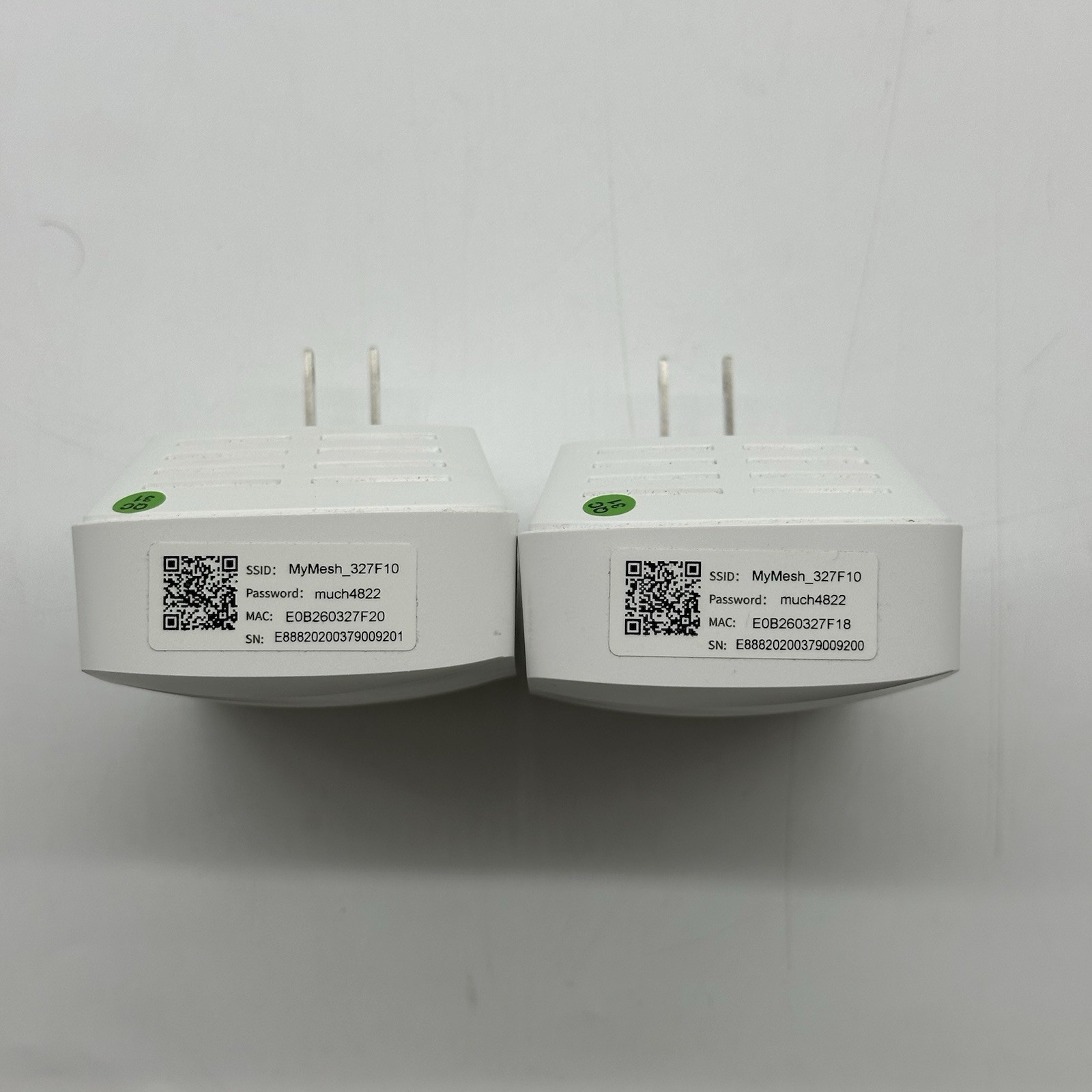 MeshForce M3 Whole Home Mesh WiFi System + 2 M3 Dot Extenders – Dual Band AC1200