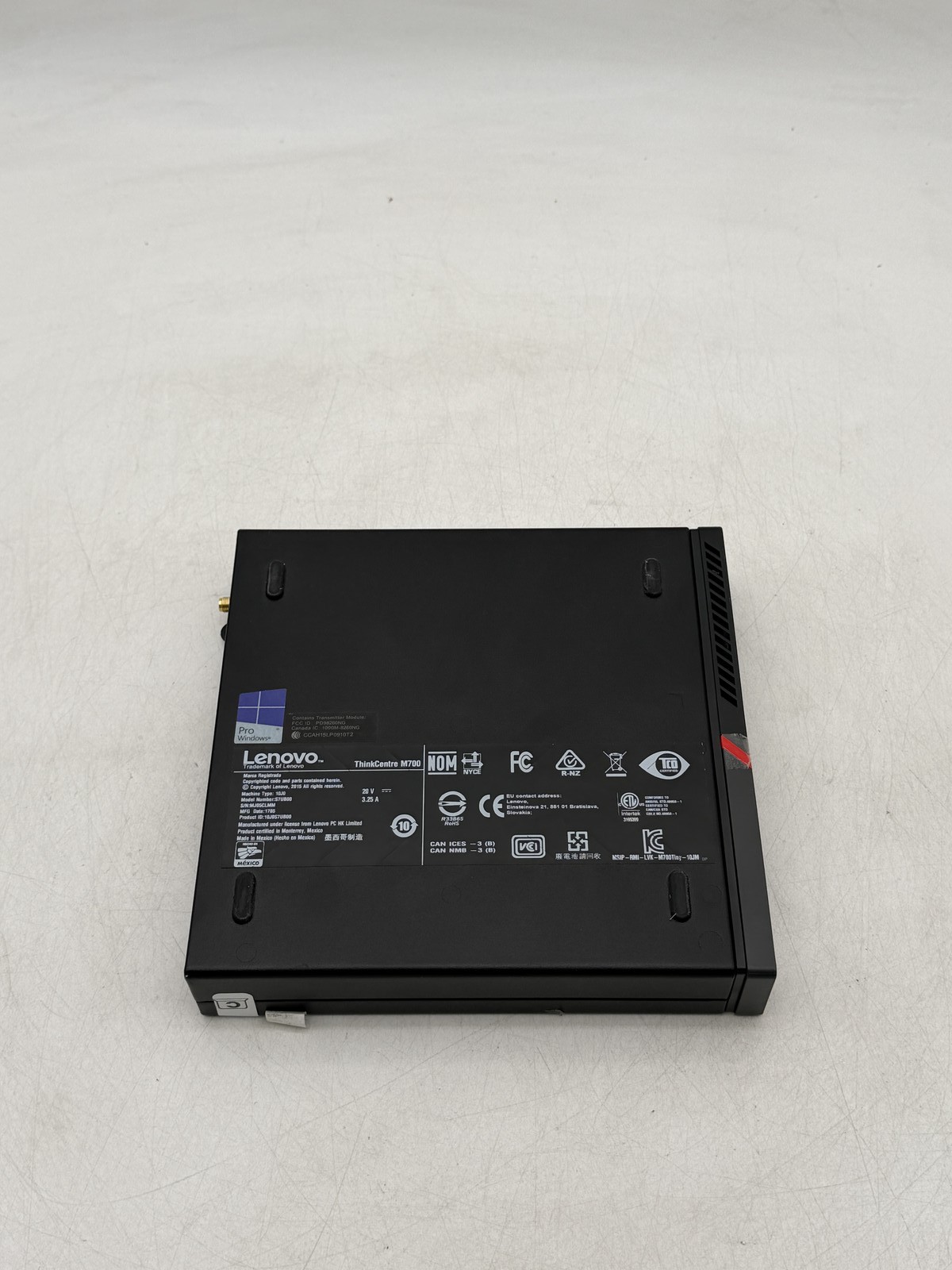 Lenovo ThinkCentre M700 22″ i5-6500T 8GB 512GB NO OS Read