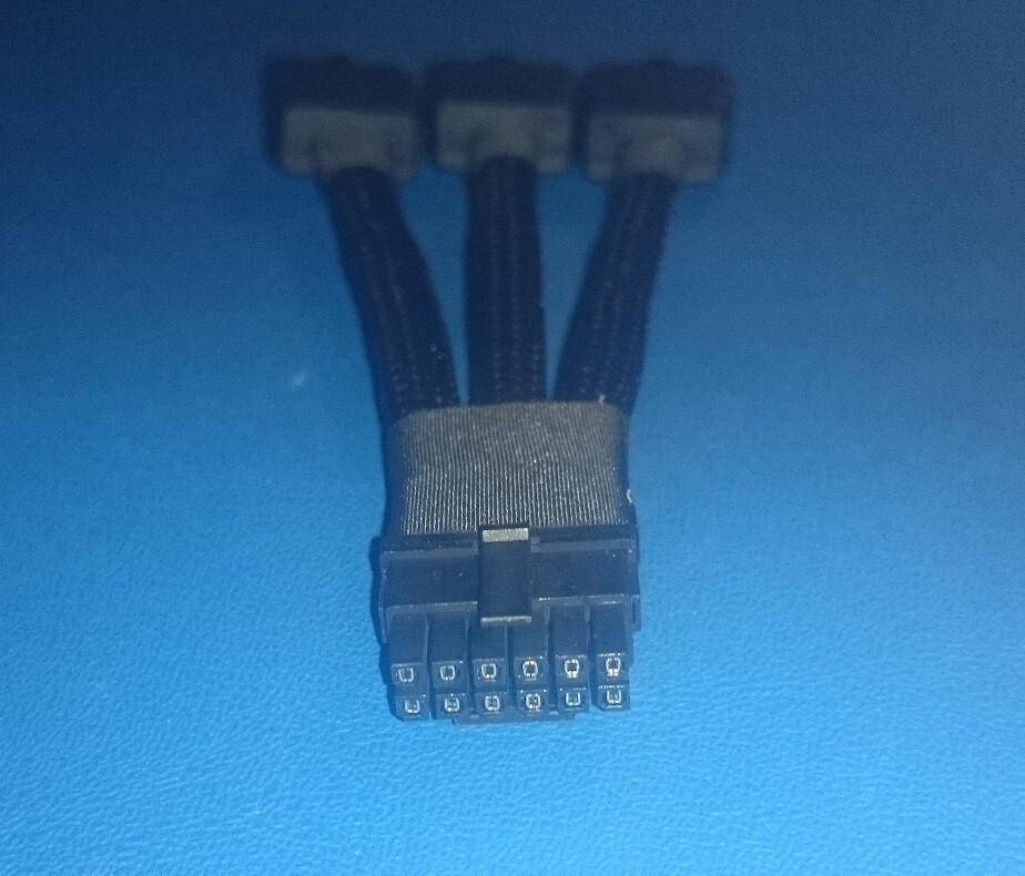 NVIDIA PCIe 12VHPWR 12-pin to 3x PCIe 8-pin Adapter Cable (12CF1-1PW138-30R)