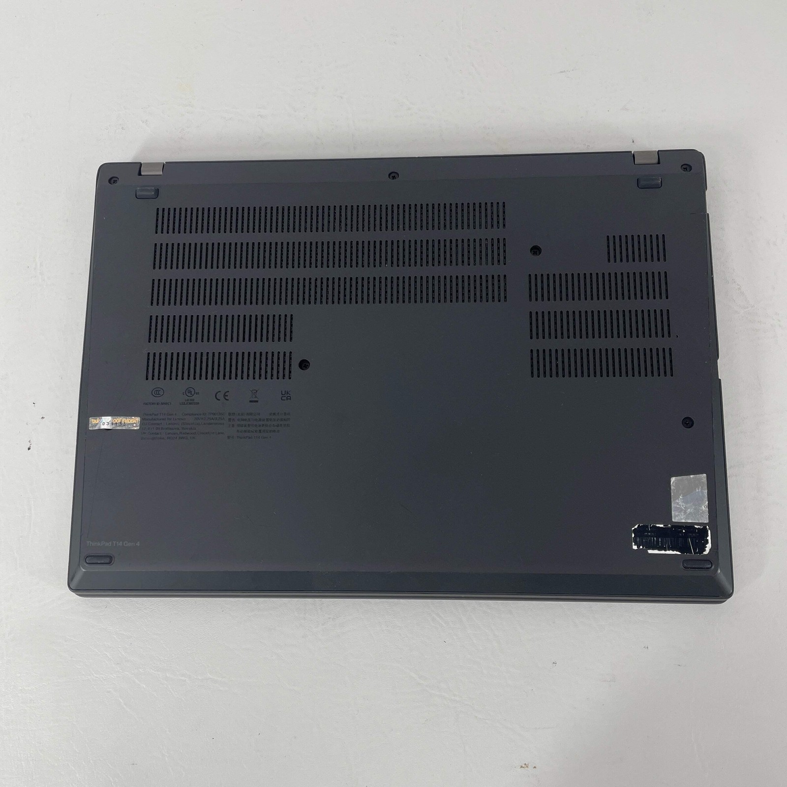 Lenovo ThinkPad T14 Gen 4 14″ Ryzen 7 Pro 7840U 3.3GHz 16GB RAM 512GB SSD