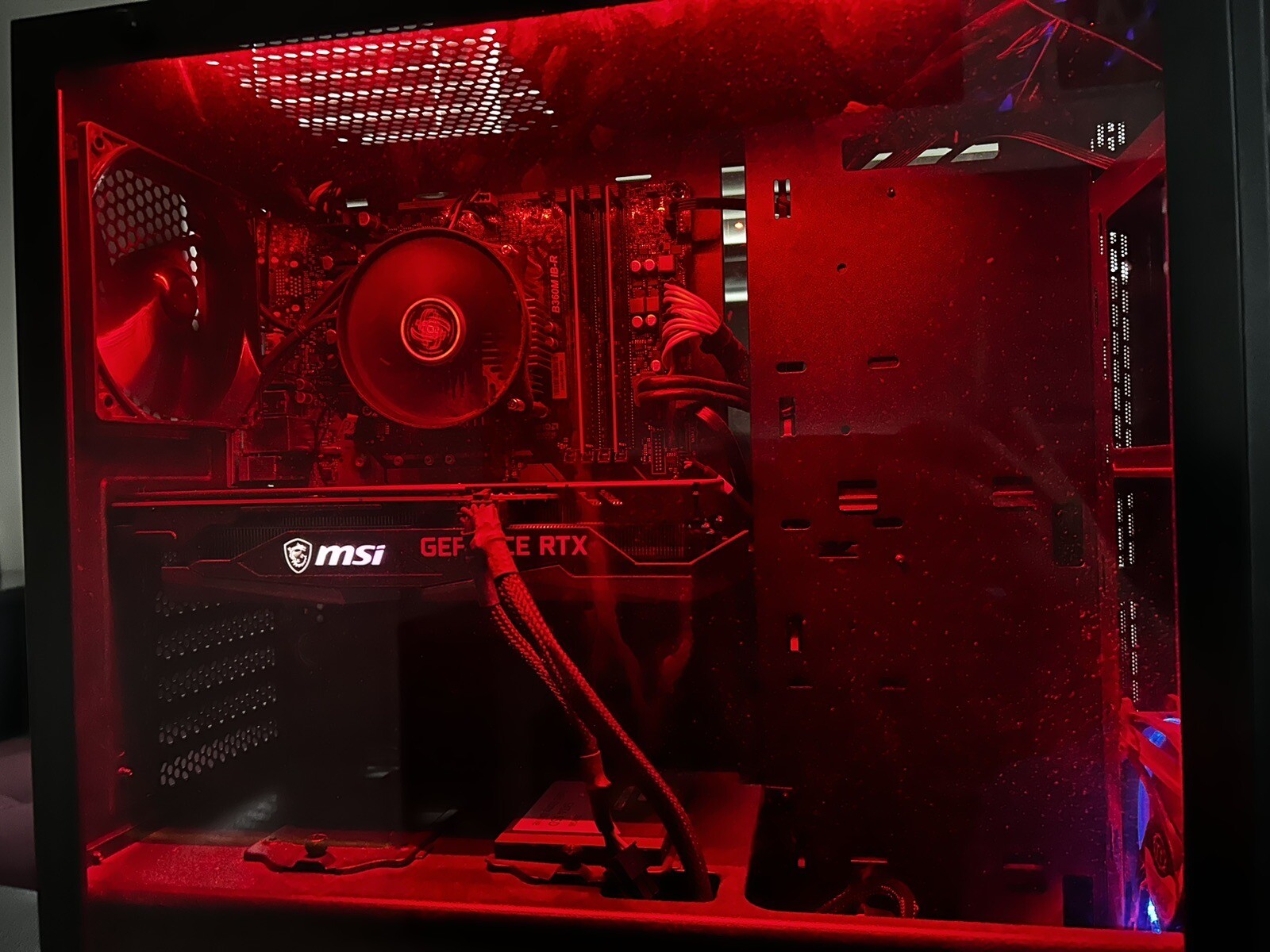 Used Gaming PC; NVIDIA GeForce RTX 3050; Intel(R) Core(TM) i7-8700