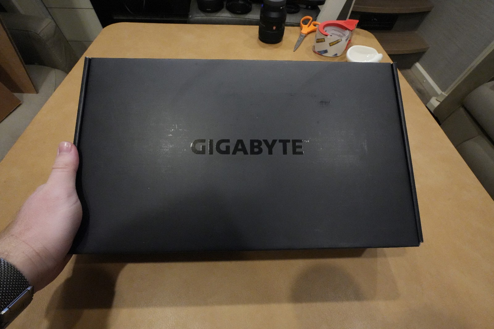 GIGABYTE AMD Radeon RX Vega 56 8GB HBM2 Graphics Card (GV-RXVEGA56-8GD-B)