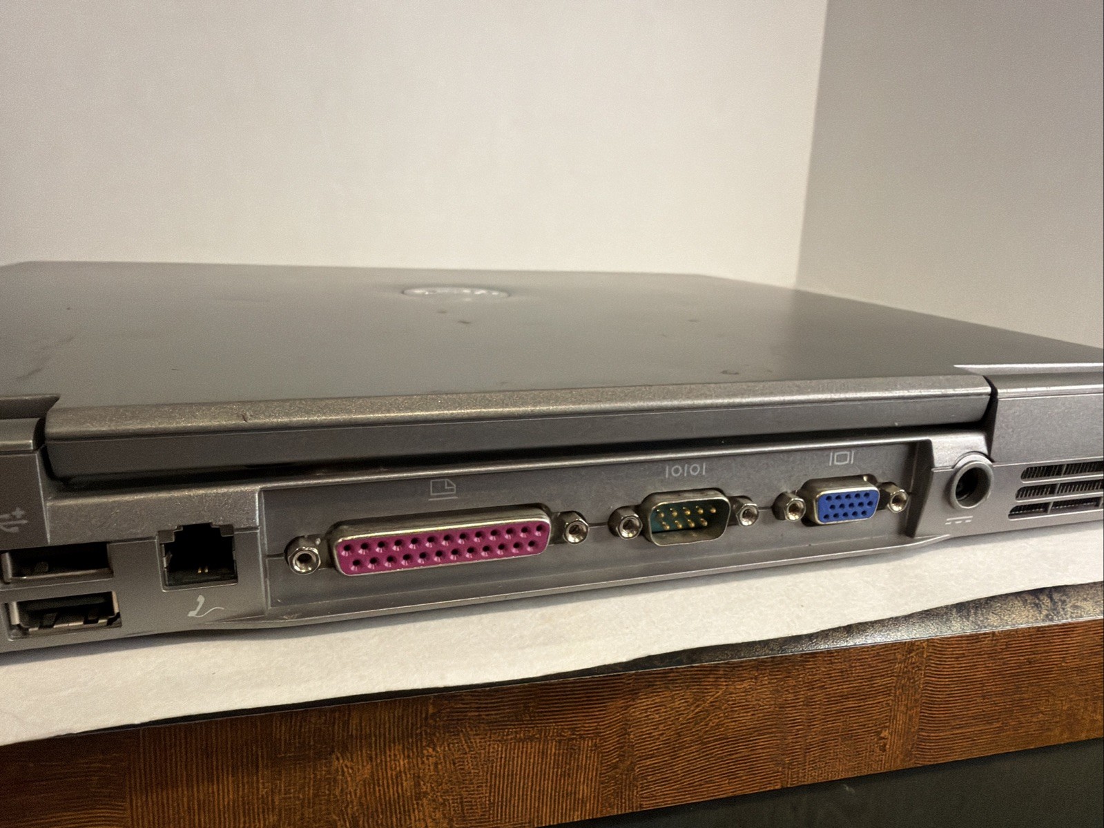 Dell Latitude D610 14” Laptop Intel Pentium M Processor Charger Working Computer