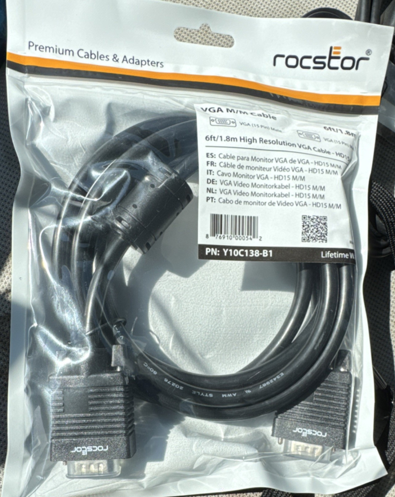 Rocstor VGA/SVGA HD15 D-Sub Male to Male Cable 6 ft Black Y10C138-B1