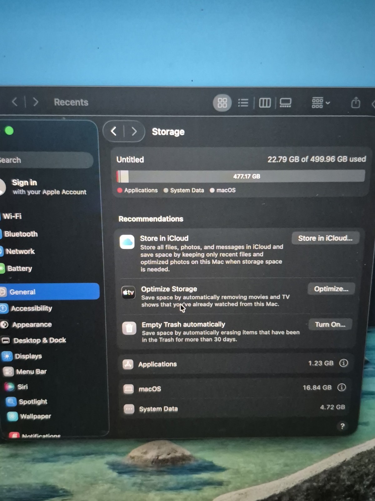 Apple MacBook Pro 16″ 2019 Intel i7-9750H Space Gray 16GB RAM 500GB SSD A2141