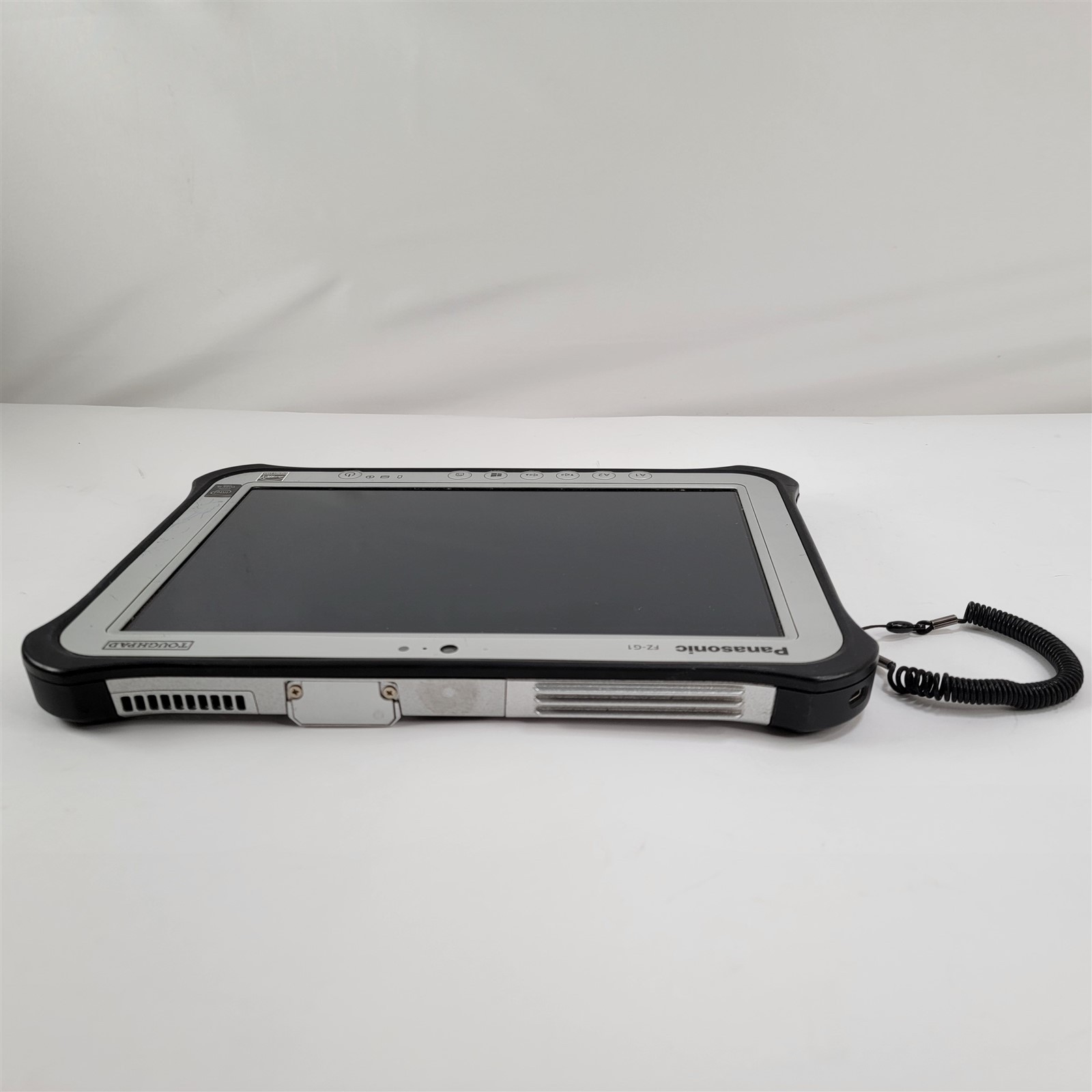 Panasonic Toughpad FZ-G1 10.1″ i5-5300U 2.3GHz 8GB 256GB SSD Rugged Tablet