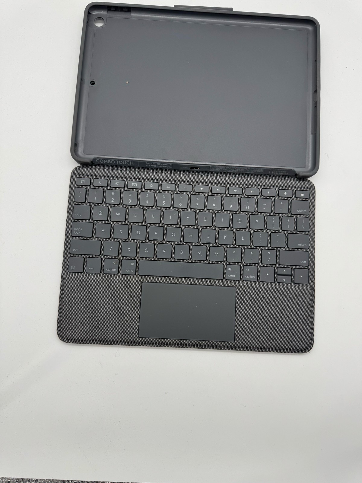 Logitech Combo Touch Keyboard Case Trackpad Graphite for iPad 7th 8th 9th