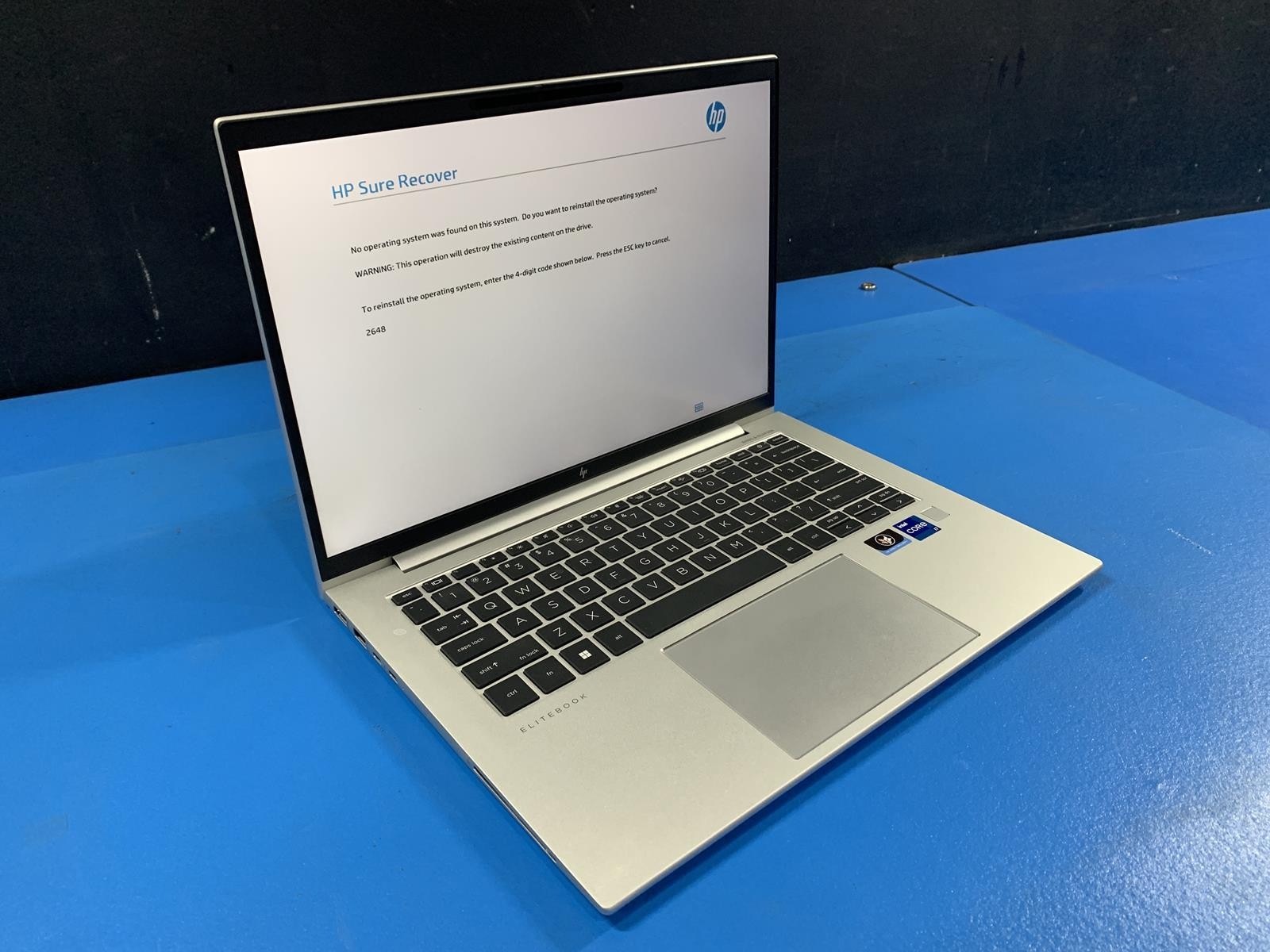 HP EliteBook 840 G9 Core i7 1255U 2.61GHz 16GB DDR5 512GB SSD NO Touch NO OS