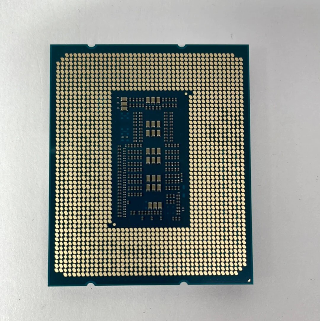 Intel Core i7-13700KF 13th Gen CPU – 16 Cores, 24 Threads, LGA 1700 Processors