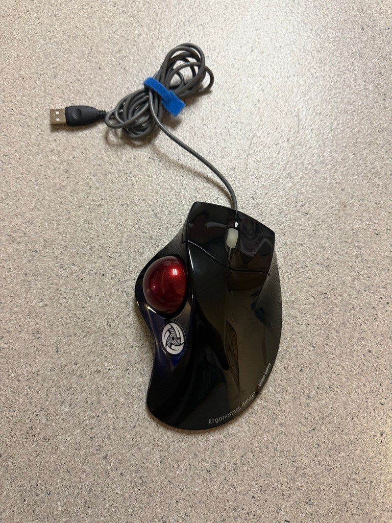Trackball Mouse Black Ma-tb39bk SANWA Supply. TESTED CLEAN