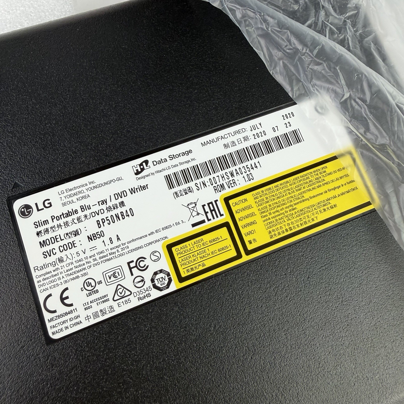 LG BP50NB40 Slim Portable Blu-ray DVD Writer USB External Drive Black Open Box