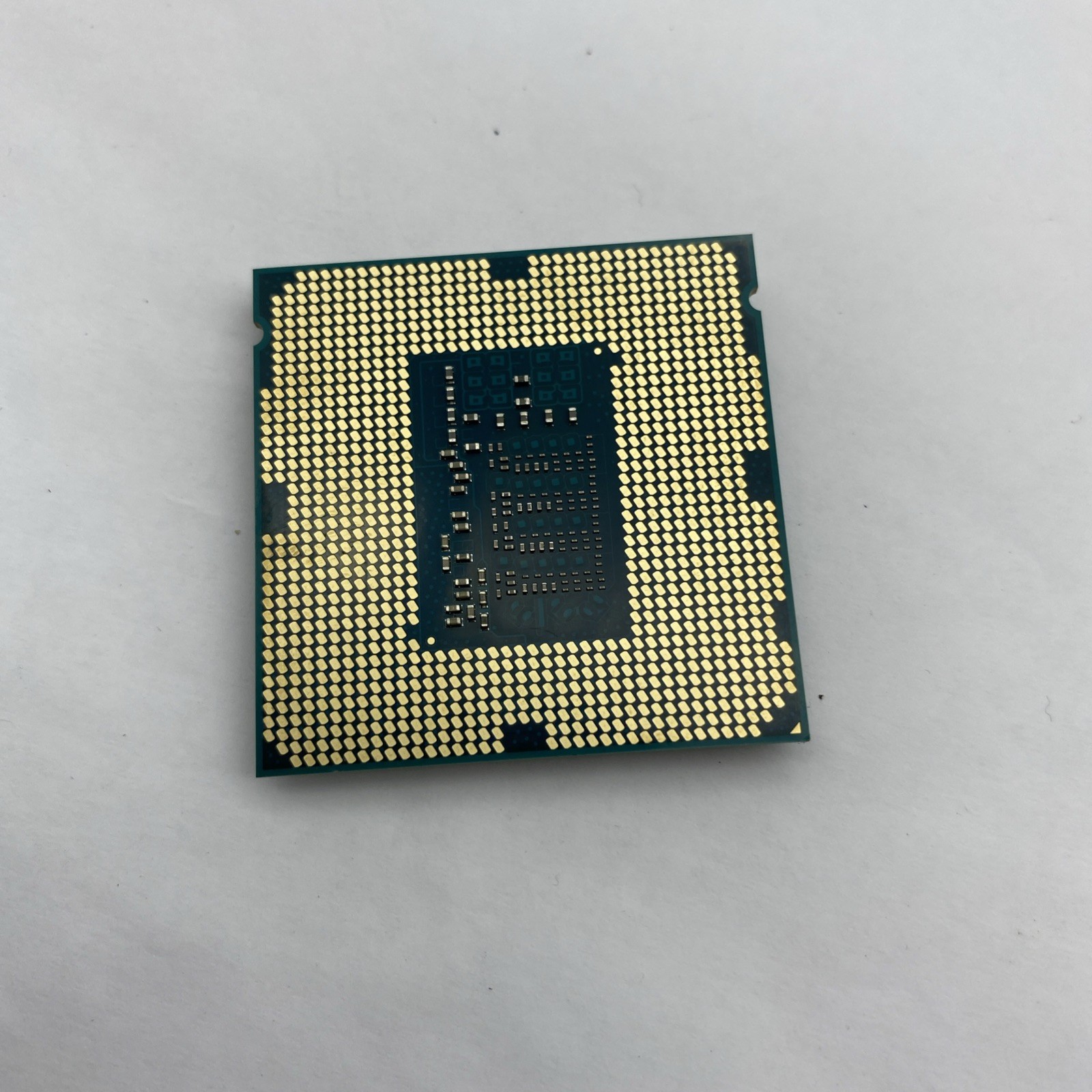 Intel Core i5-4590 Processor 3.3 GHz, 4 Cores, LGA 1150 SR1QJ Lot of 7