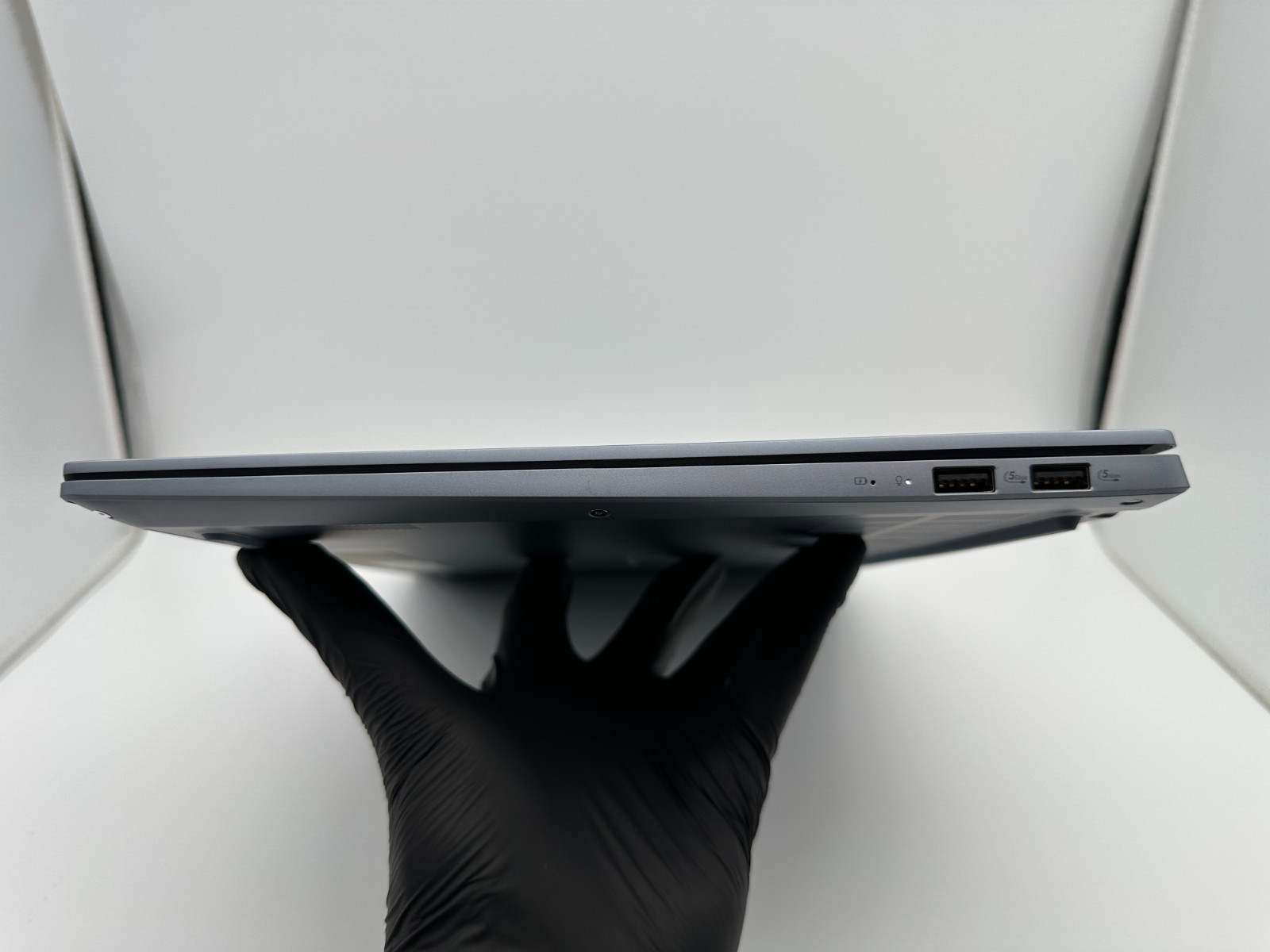 ASUS VivoBook S 15 15.6″ 3K OLED Intel Ultra 7 155H 16GB RAM 1TB SSD W11H Laptop