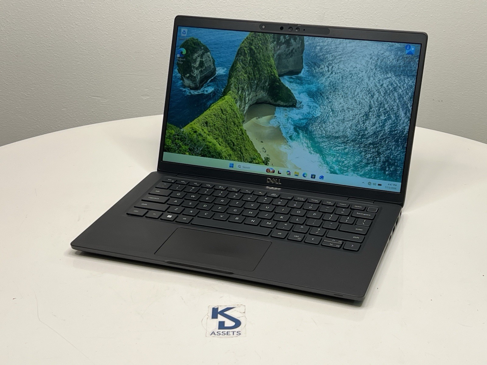 Dell Latitude 7330 13.3″ i5-1245U 16GB 256GB NVMe Windows 11 Pro Touchscreen