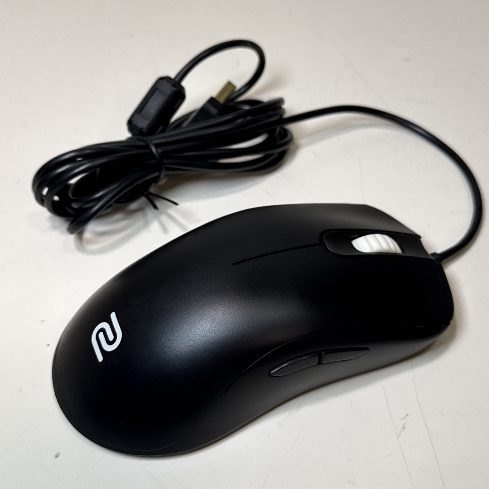 BENQ Zowie e-Sports Mouse FK 1 Gaming Mouse Used