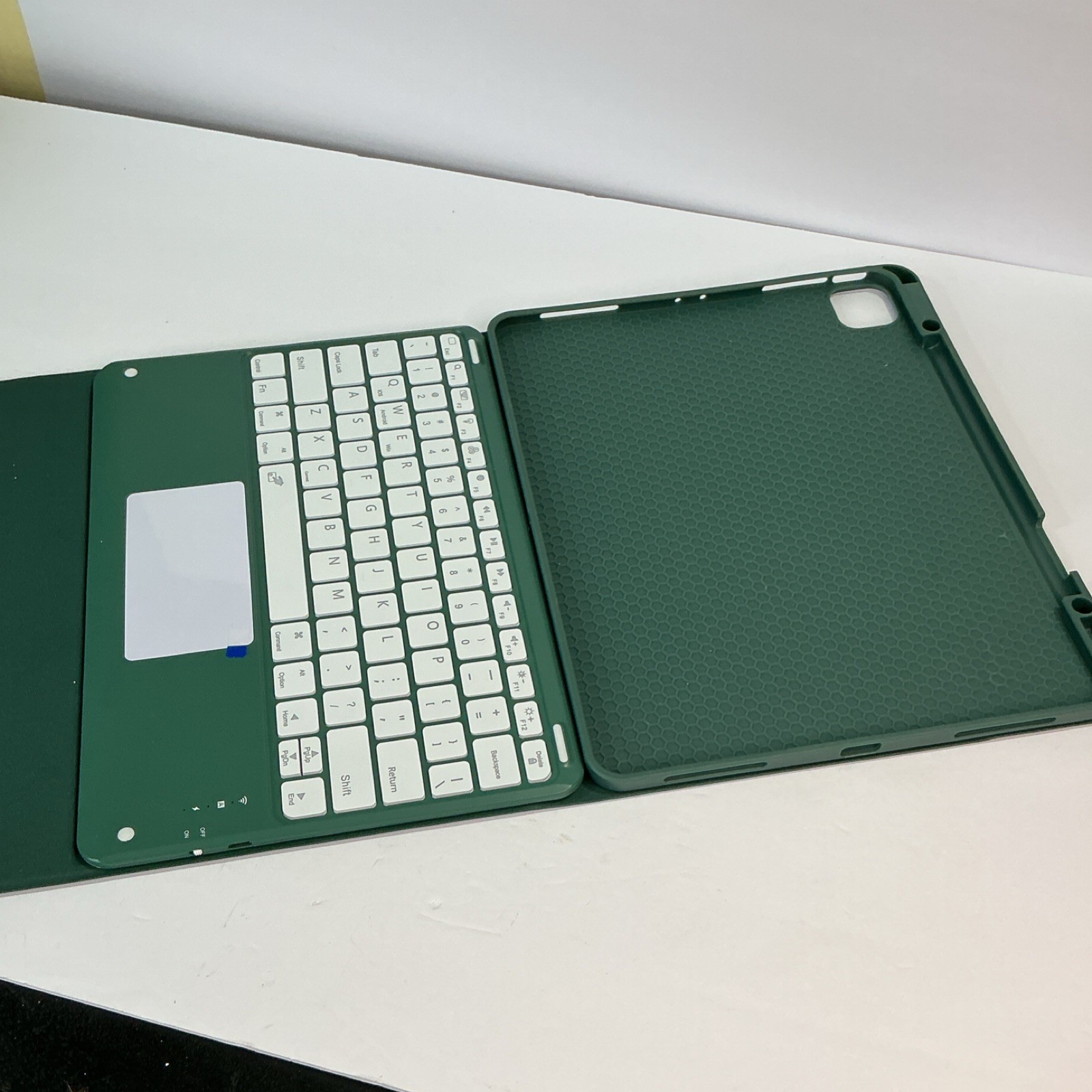 Green Synthetic Leather Tablet Keyboard Folio Case with Stand & Bluetooth