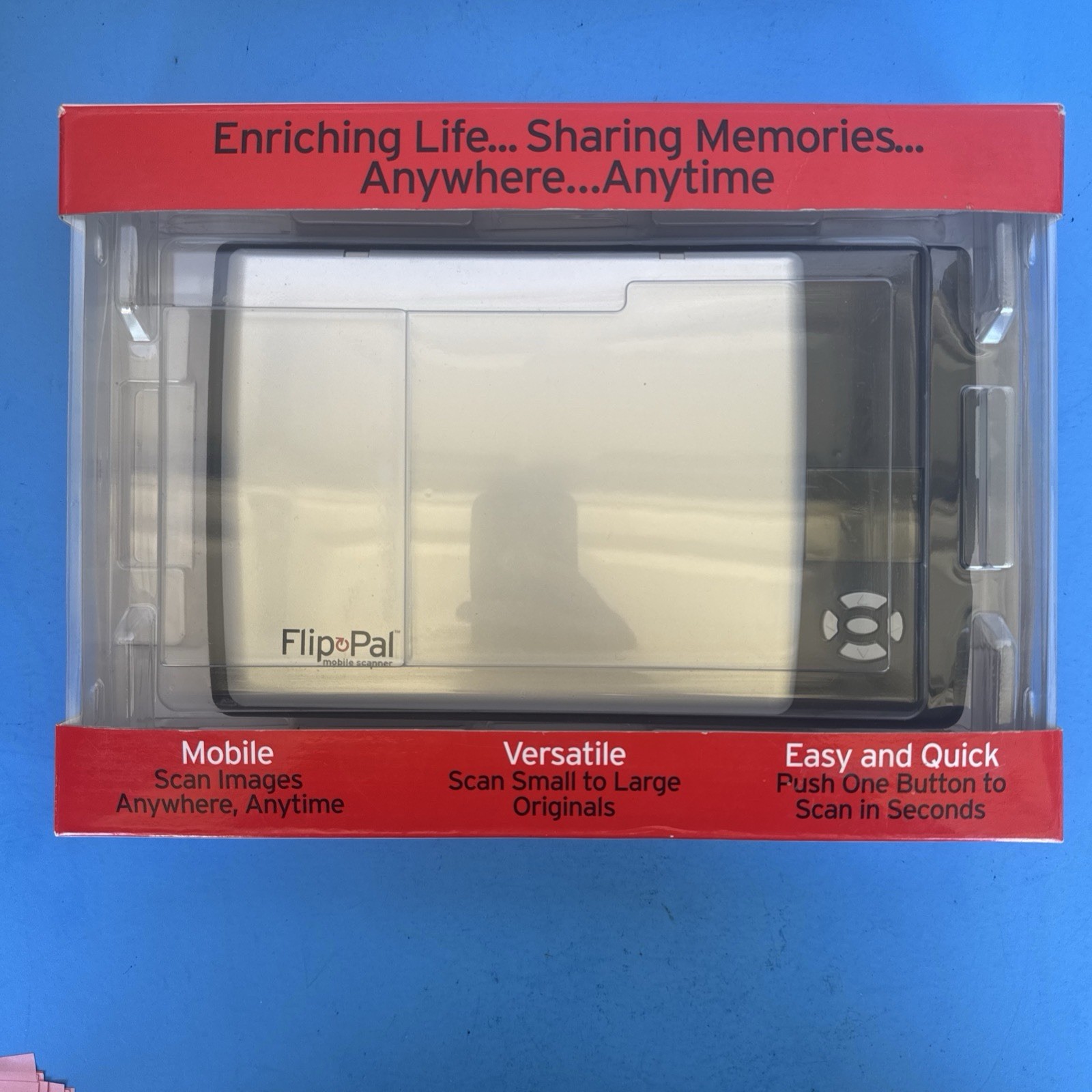 Flip Pal Mobile Scanner 100C Cordless Flatbed Scanner