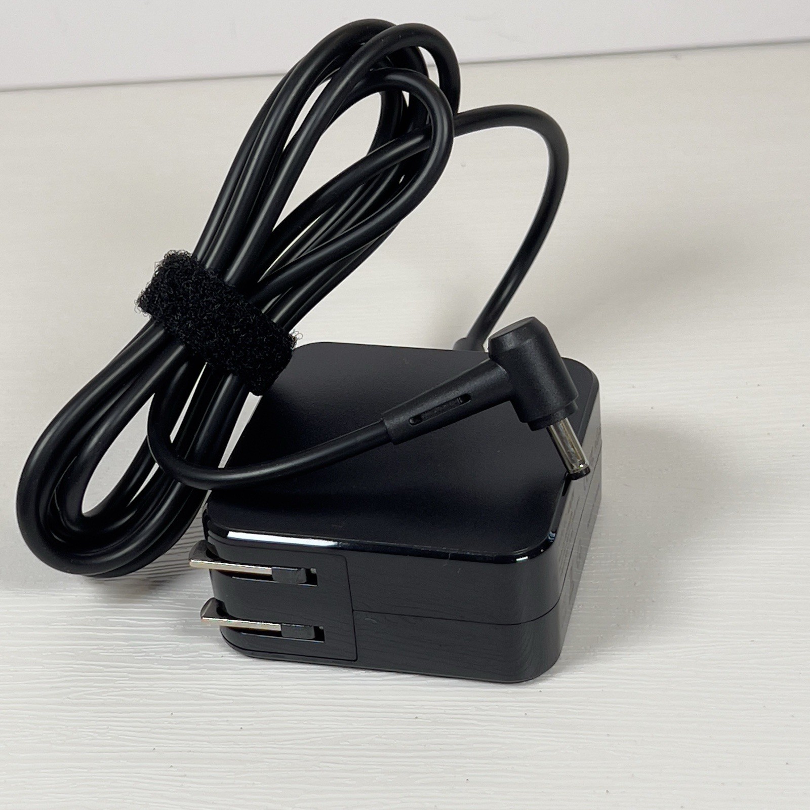 AC Adaptor Laptop Charger