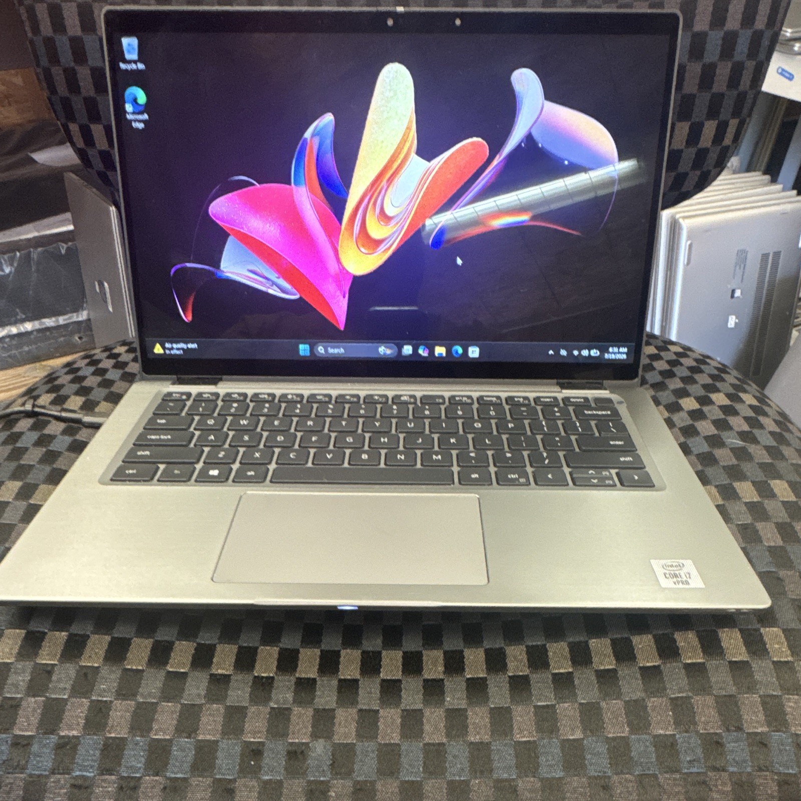Dell Latitude 7410 14″ i7-10610U 16GB 256GB SSD Win 11 Pro Silver