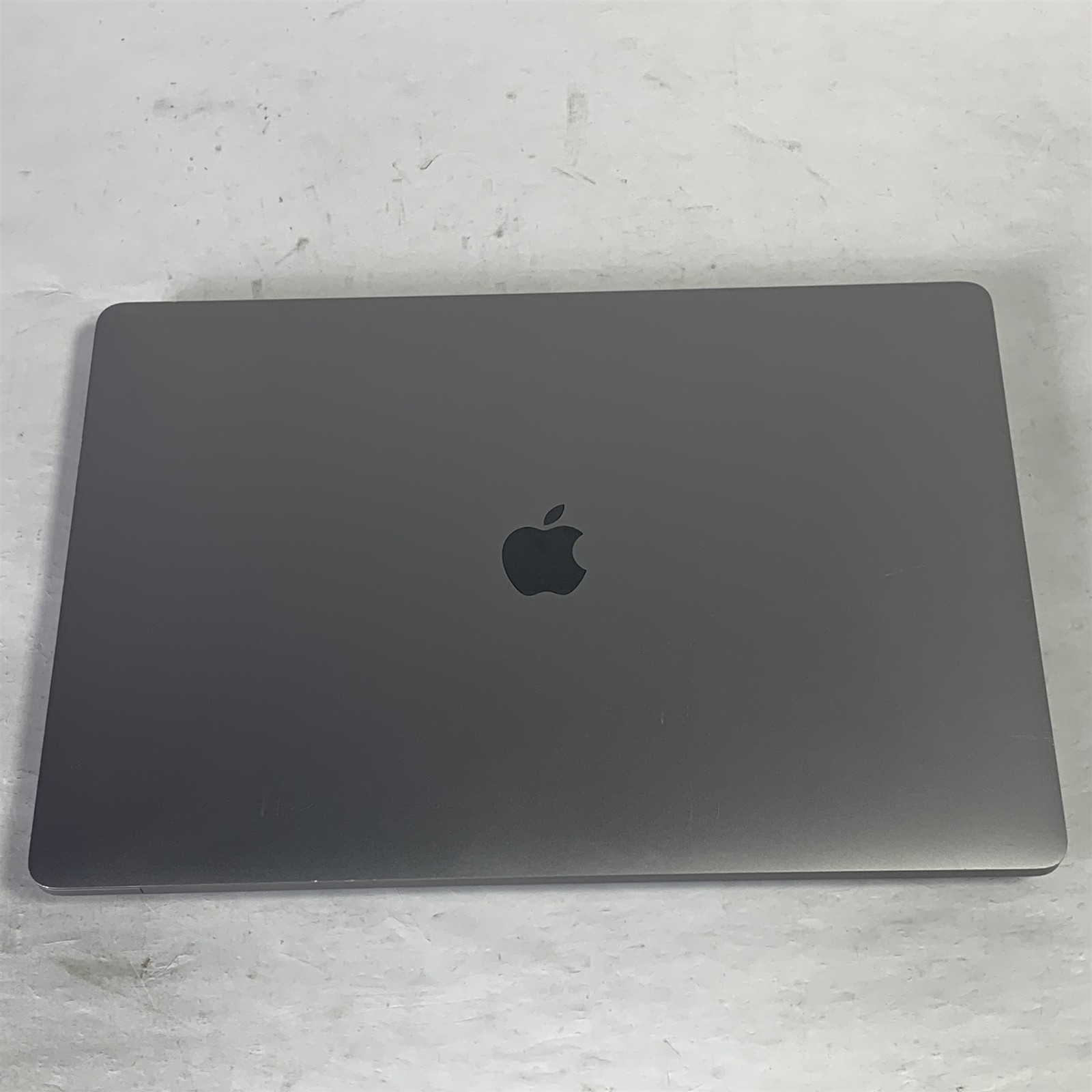Apple MacBook Pro A2141 (2019) 16″ Laptop Core i9-9980HK 2.3GHz 16GB – 500GB SSD