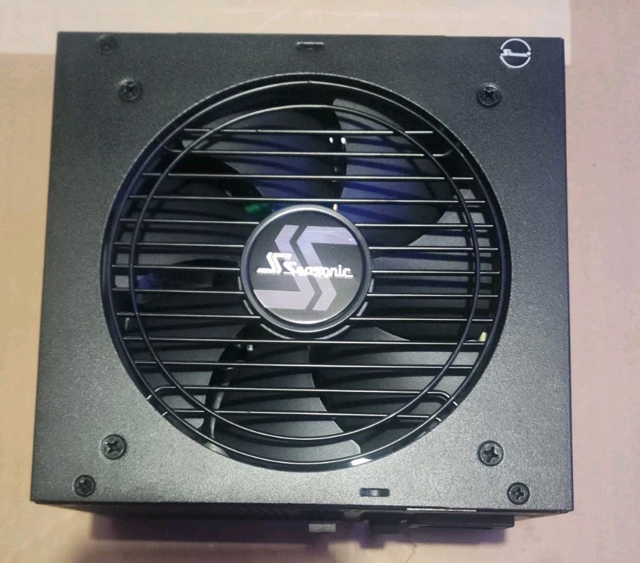 Seasonic FOCUS GX-750W 80 Plus Gold Power Supply