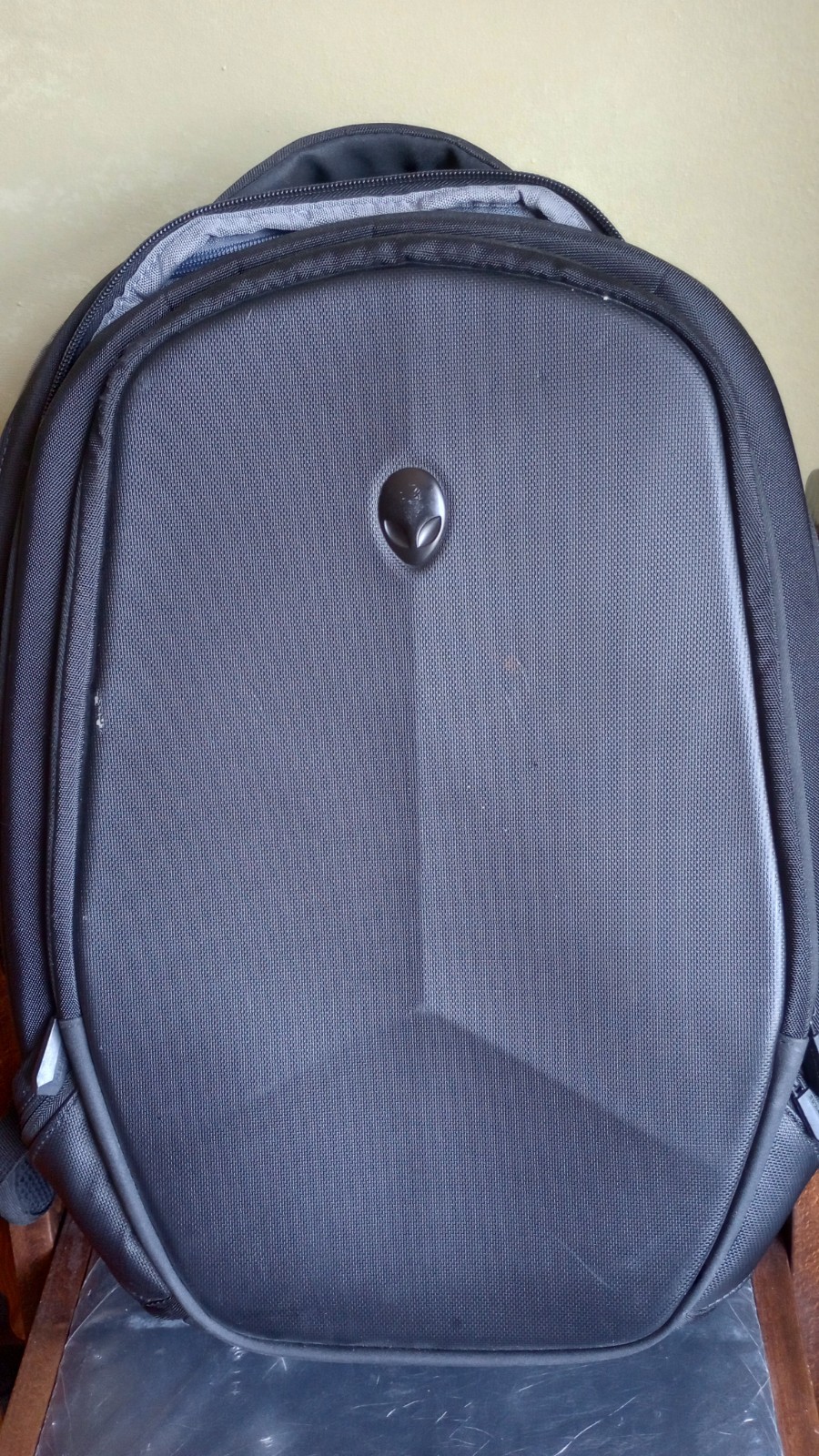 Alienware AWV17BP2.0 Vindicator 17″ Laptop Backpack Padded, Black/Blue/Gray