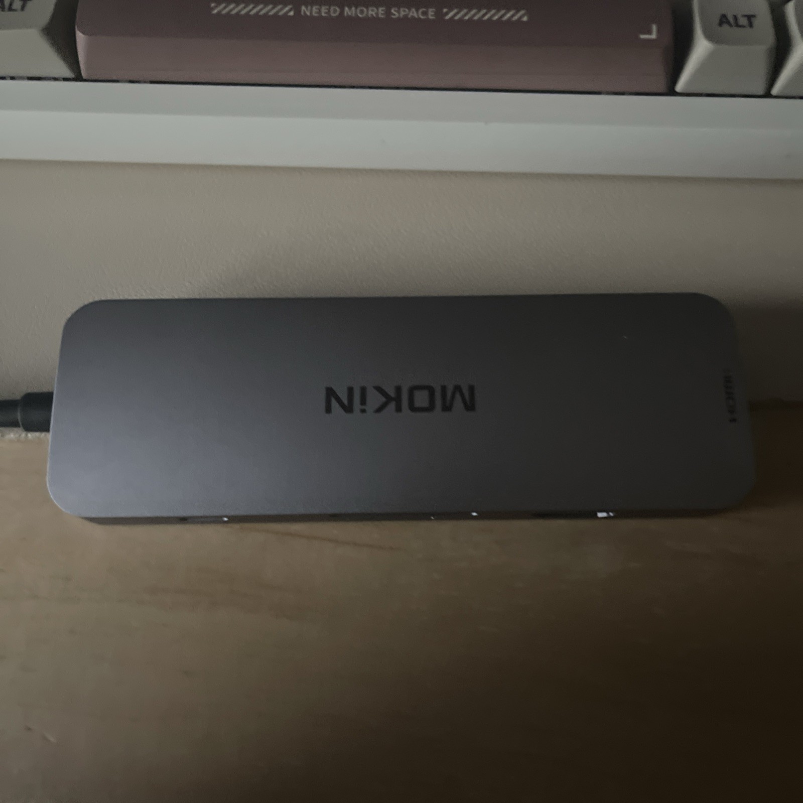 MOKiN 8 in 1 USB-C Hub Multi-Function Docking Station MOUC0218