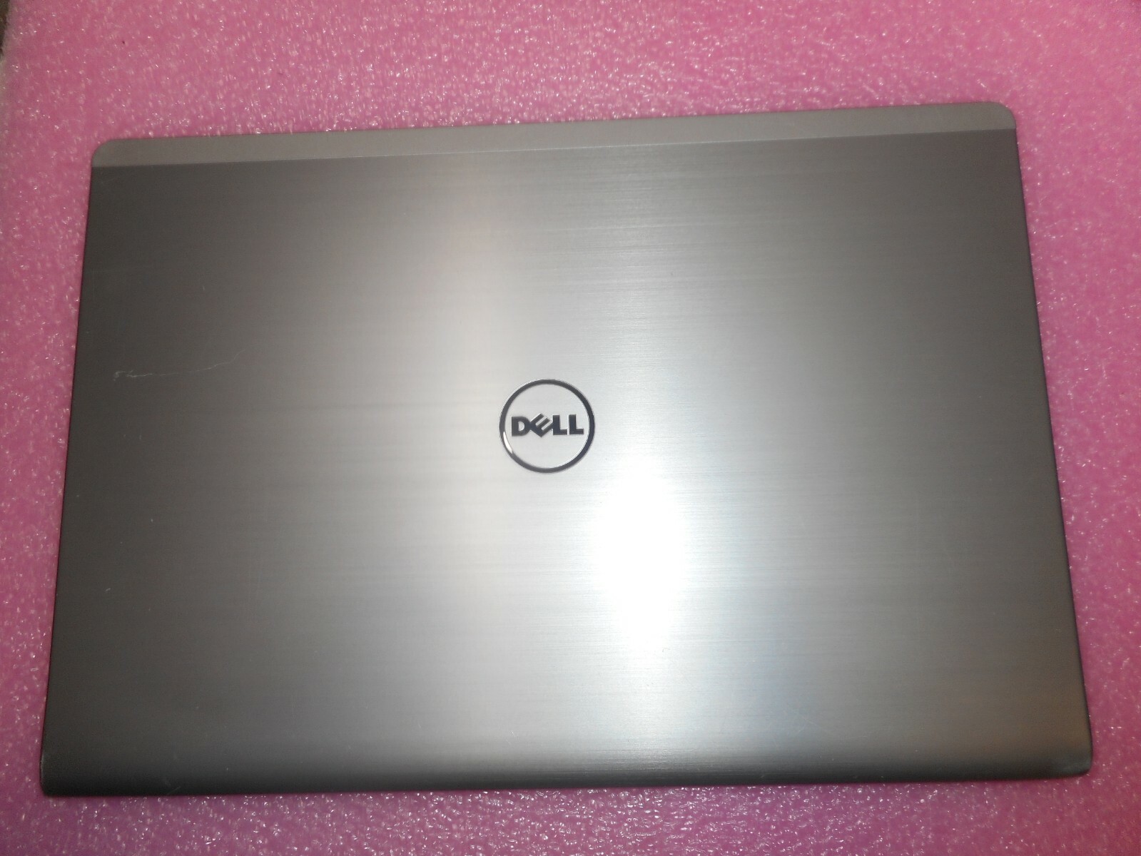 Dell Inspiron 17 5748 17.3″ LCD Back Cover Lid – No TS – CHA01 VCWGR