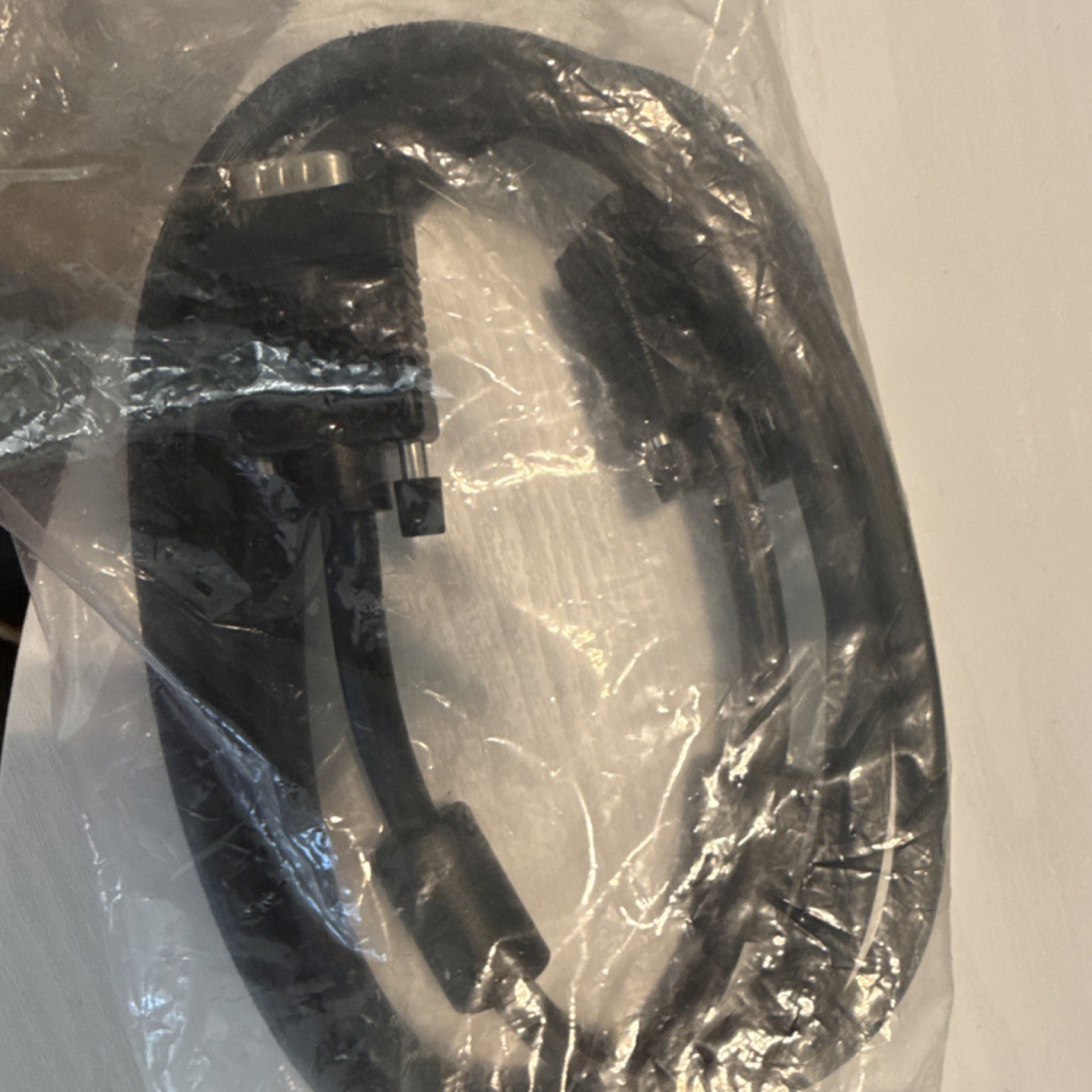 VGA/SVGA D-Sub Male to Male Monitor Cable Black, 1:1 Connection, Type: VGA/SVGA