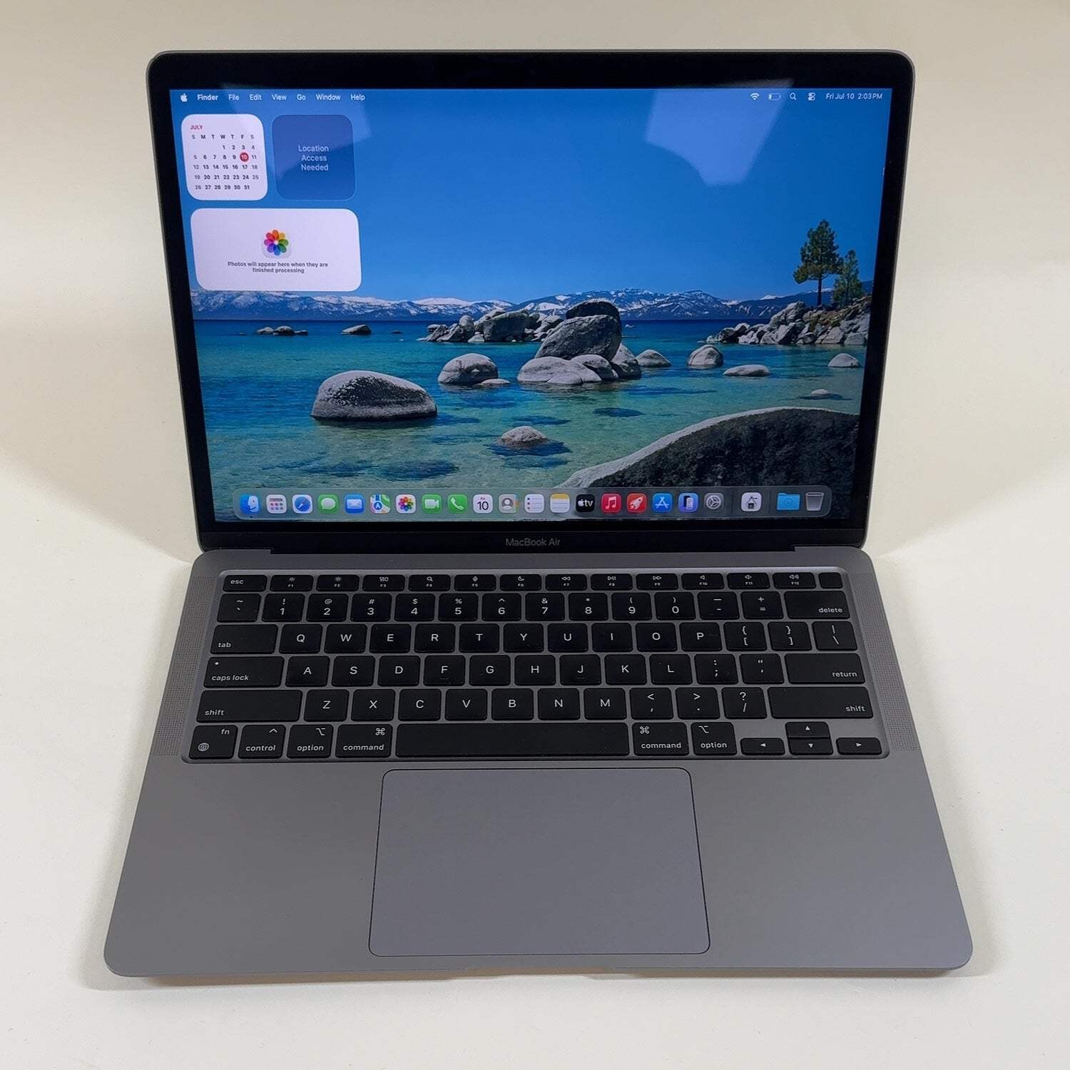 2020 Apple MacBook Air 13.3″ M1 7C GPU 3.2GHz 8GB RAM 128GB SSD MGN53LL/A