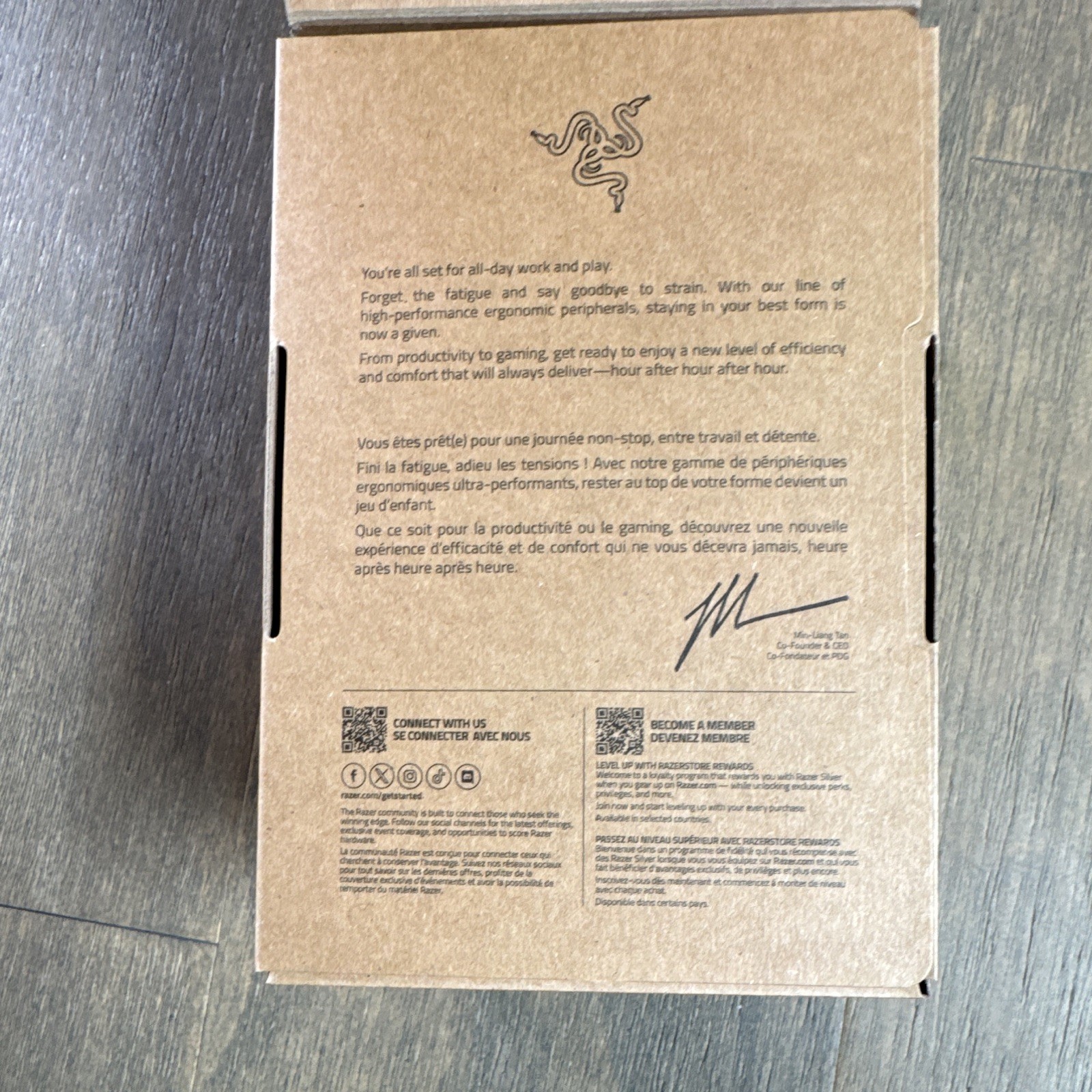 Razer Pro Click V2 Vertical – Right-Handed Ergonomic Gaming Mouse (In Box)