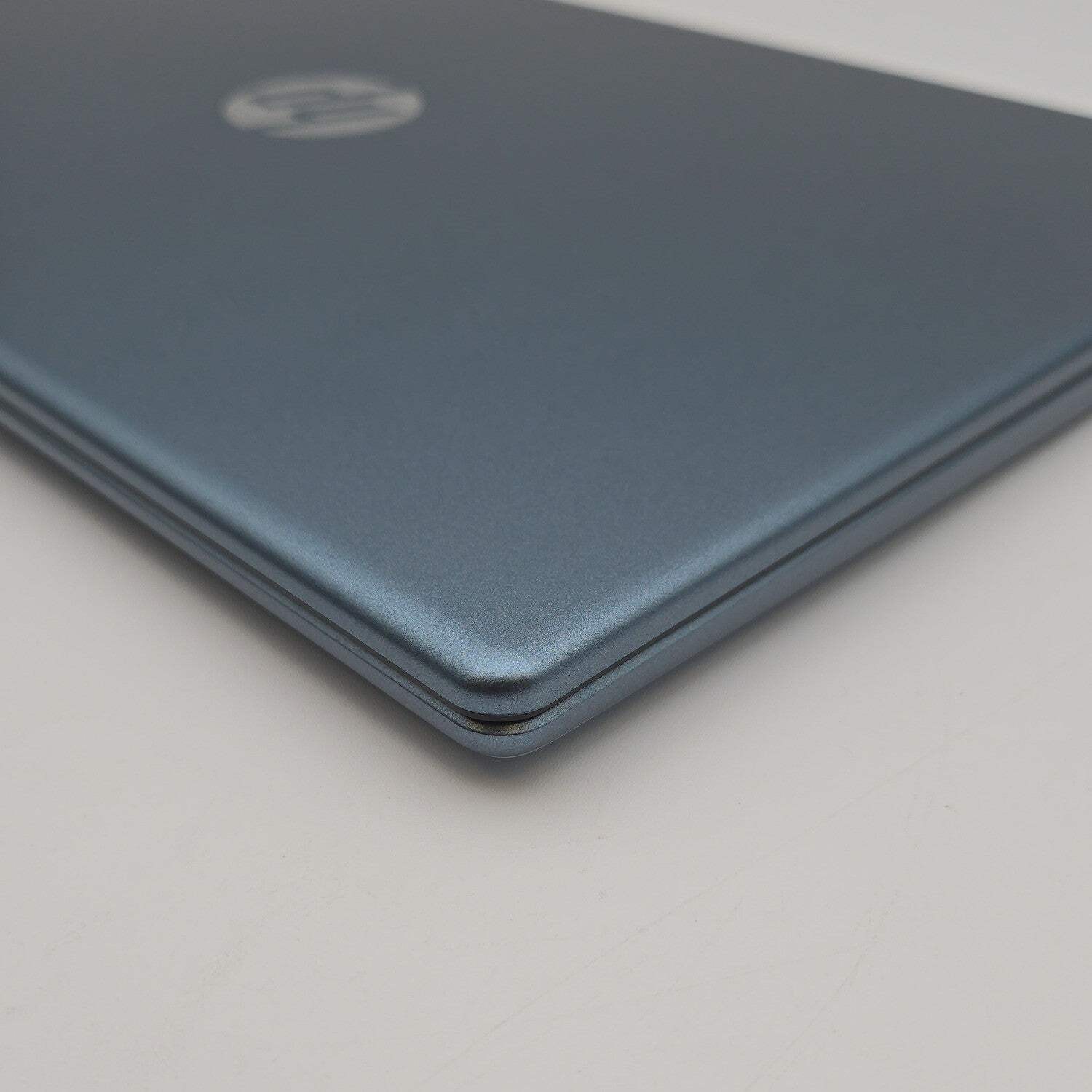 HP Laptop 15-FD0082WM 15.6″ N200 1.0GHz 4GB RAM 128GB SSD