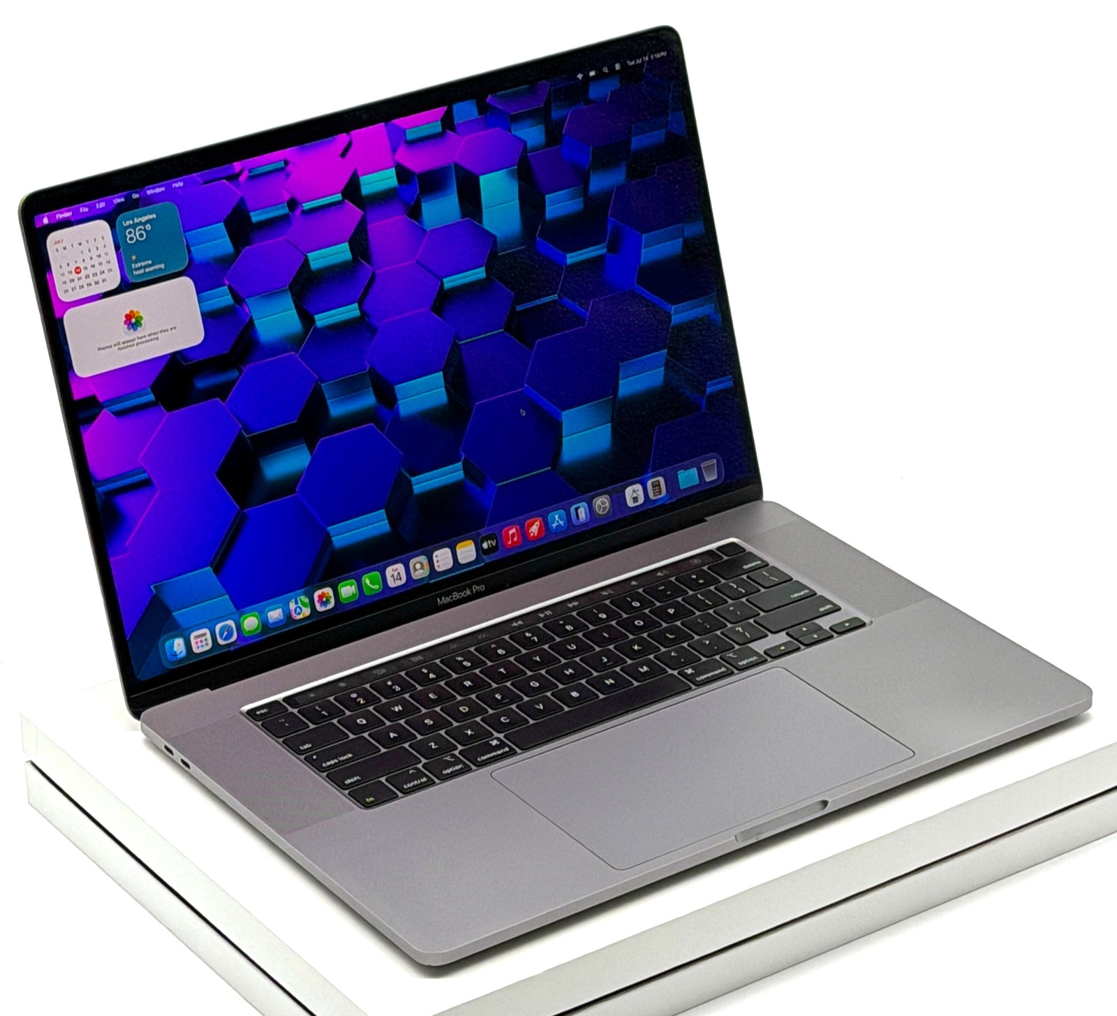 8TB SSD – MACBOOK PRO 16 INCH – 8TB SSD – 64GB RAM – WARRANTY