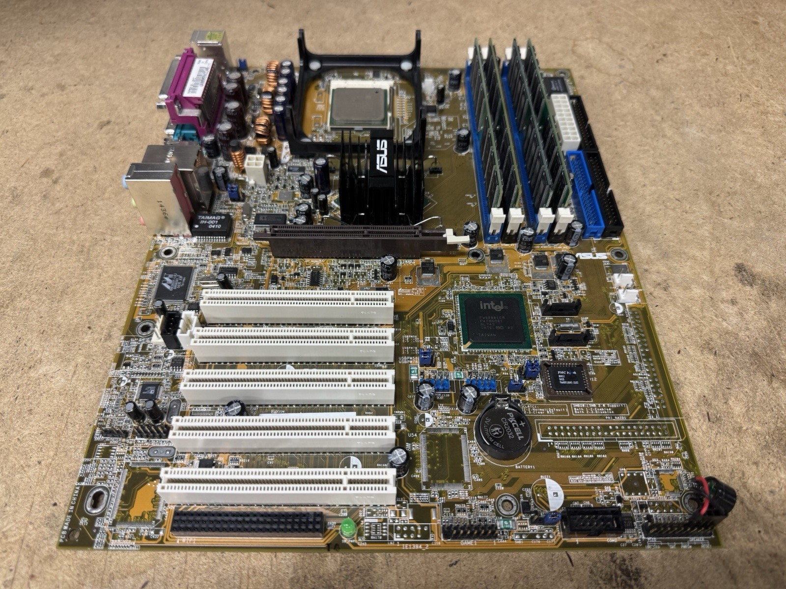 Asus P4P800 SE Mobo + Intel Pentium 4 3Ghz CPU + 4GB DDR1 RAM + HD9600 128MB GPU