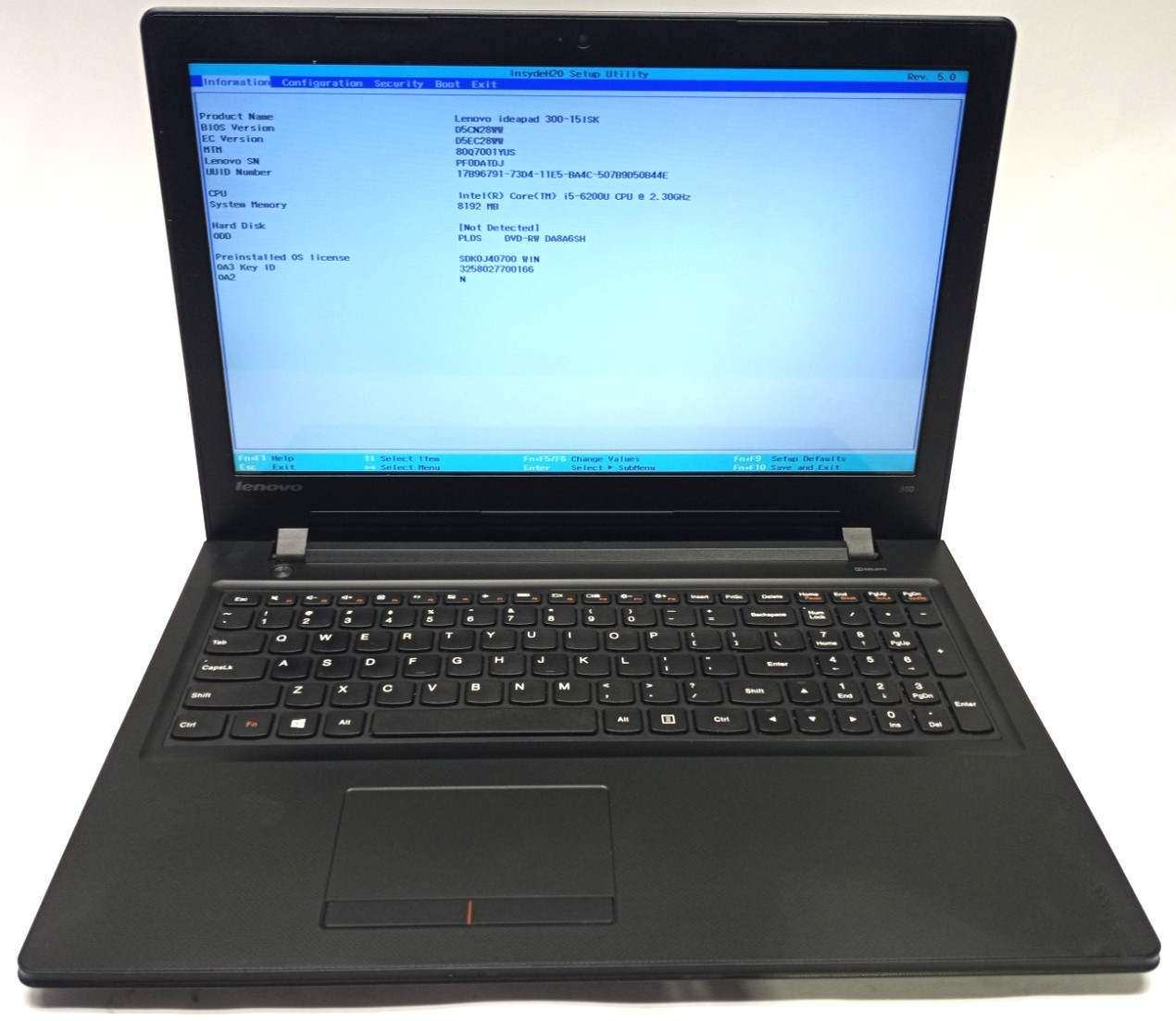 Lenovo IdeaPad 300-15ISK 15.6″ i5-6200u@2.30GHz 8GB RAM No HDD No OS MC785!