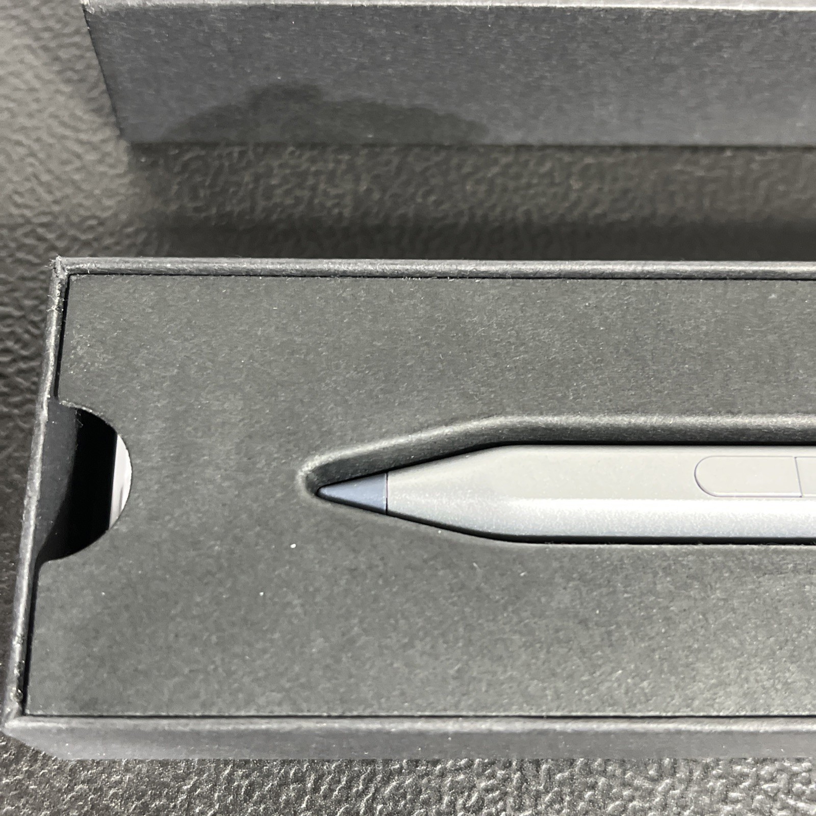 HP Rechargeable MPP 2.0 Tilt Pen 3J122AA M23867-001 USB-C Stylus Silver