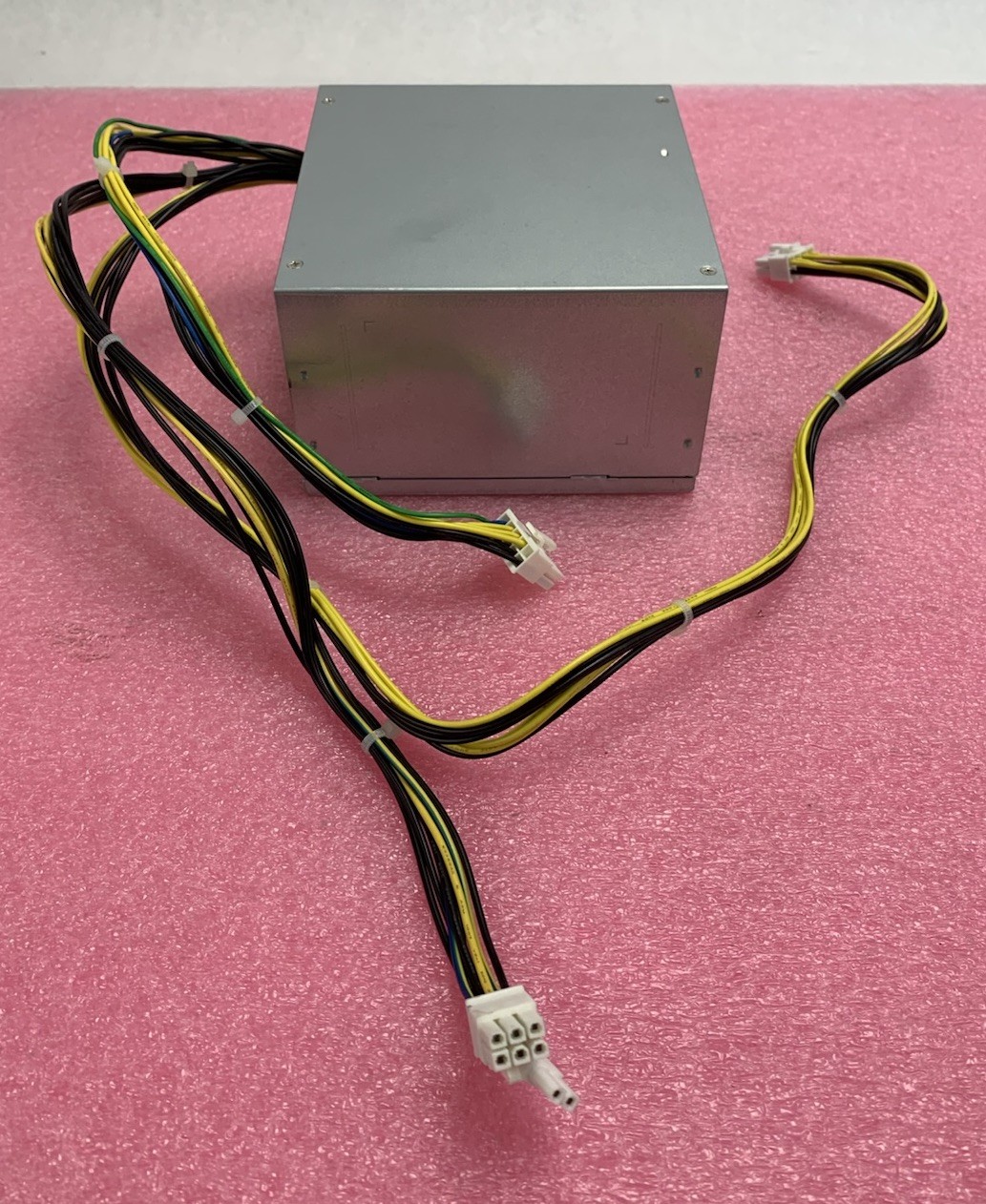 Huntkey HK600-11PP 500W Computer Power Supply