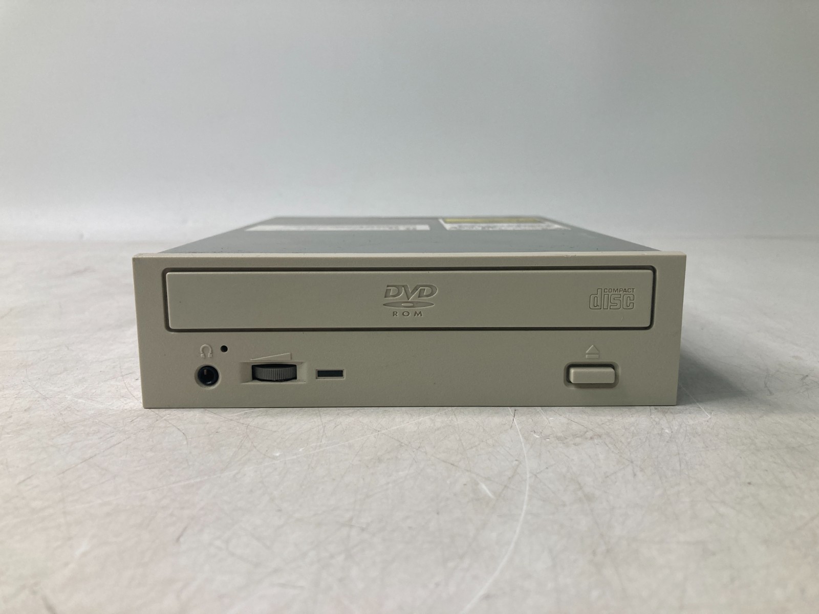 Vintage Beige Teac Internal IDE DVD-ROM Drive DV-516GC-002 Untested