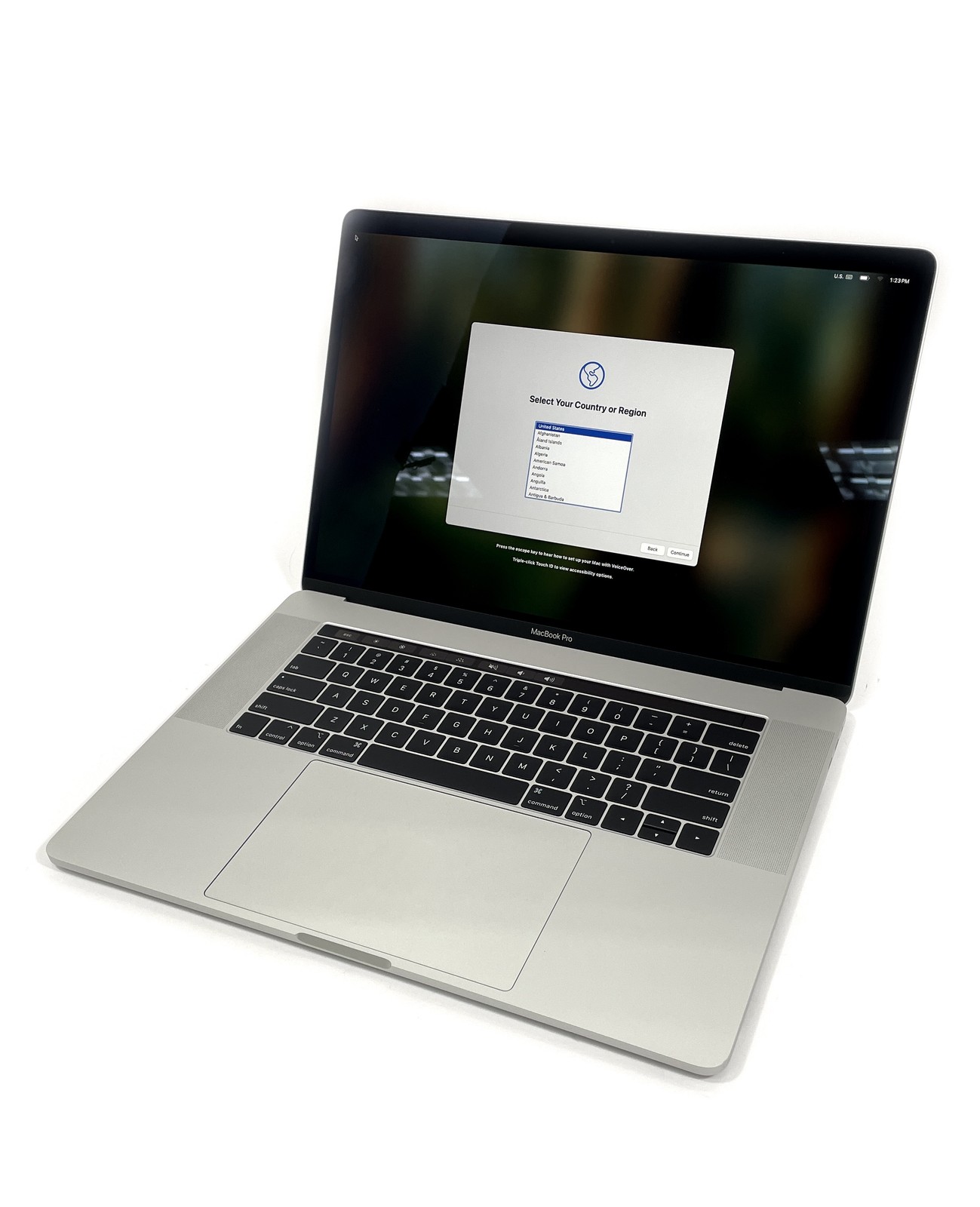 Apple MacBook Pro A1990 i7-9750H 2.6GHz 500GB SSD 16GB RAM Sequoia 2019 Silver