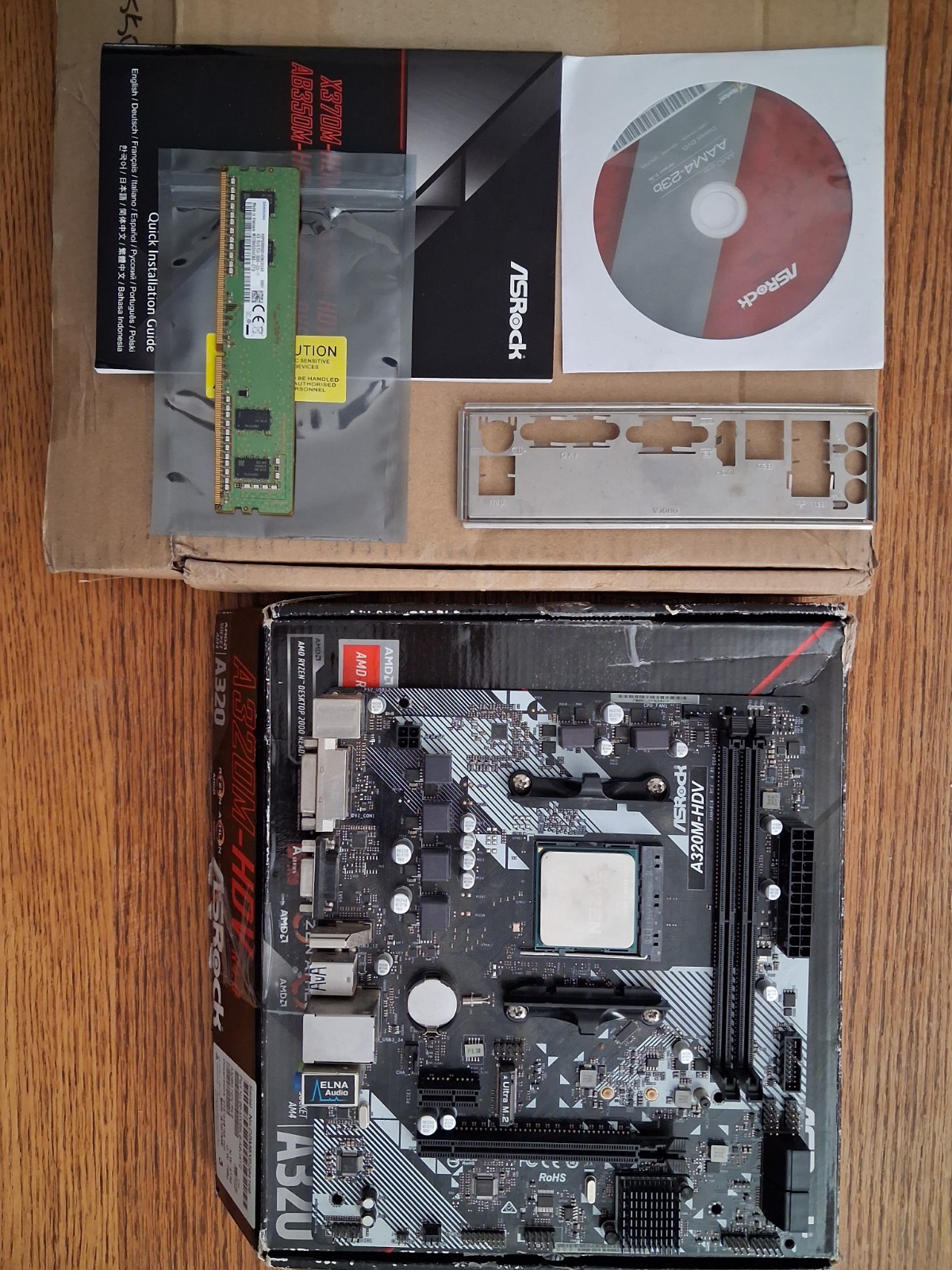 ASRock A320M-HDV R4.0 AM4 mATX AMD Motherboard w/Ryzen 5 3400G RAM Combo