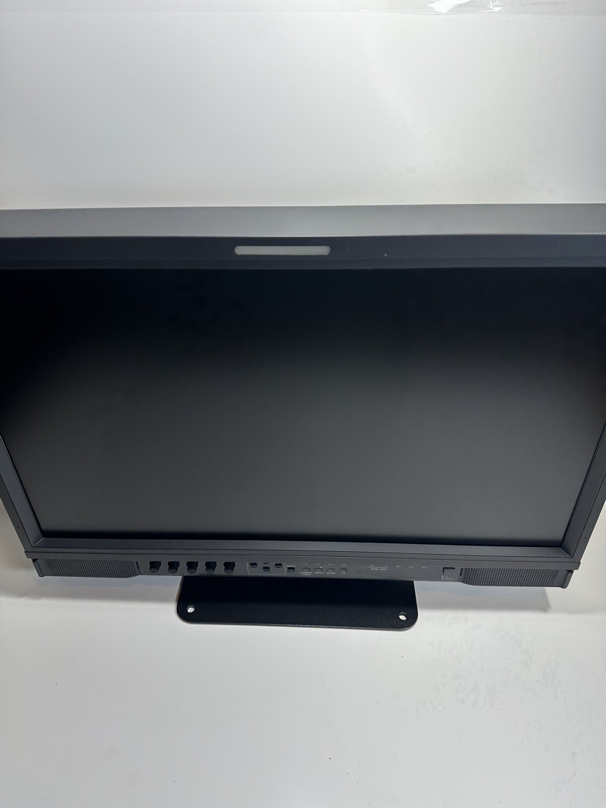 JVC DT-V21G11Z Studio TFT LCD Monitor