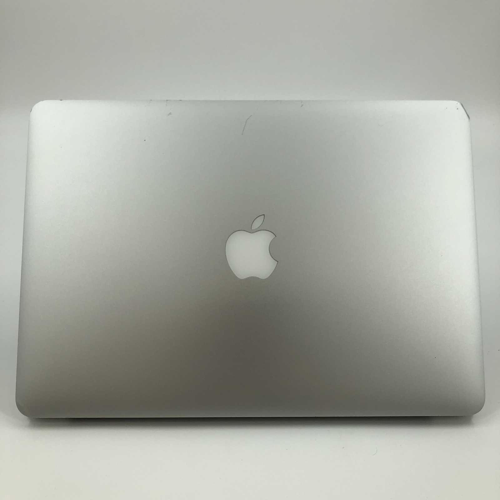 Apple MacBook Air 13 2017 1.8 GHz Intel Core i5 5th Gen 8GB 256GB SSD