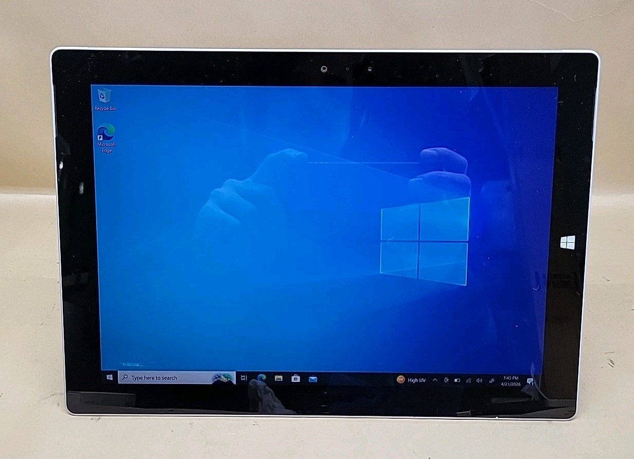 Microsoft Surface 3, Intel Atom x7-Z8700 @ 1.6GHz, 4GB RAM, 128GB SSD, W10P