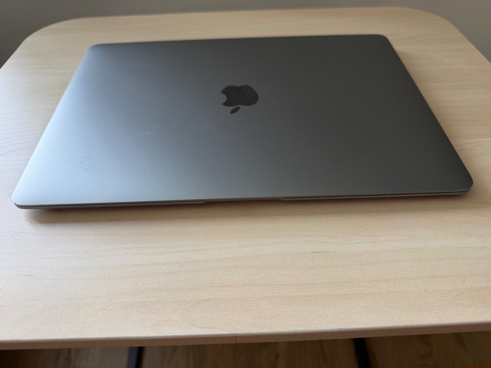 Apple MacBook Air 13″ M1 2020 16GB RAM 256GB SSD 8-Core CPU 7-Core GPU
