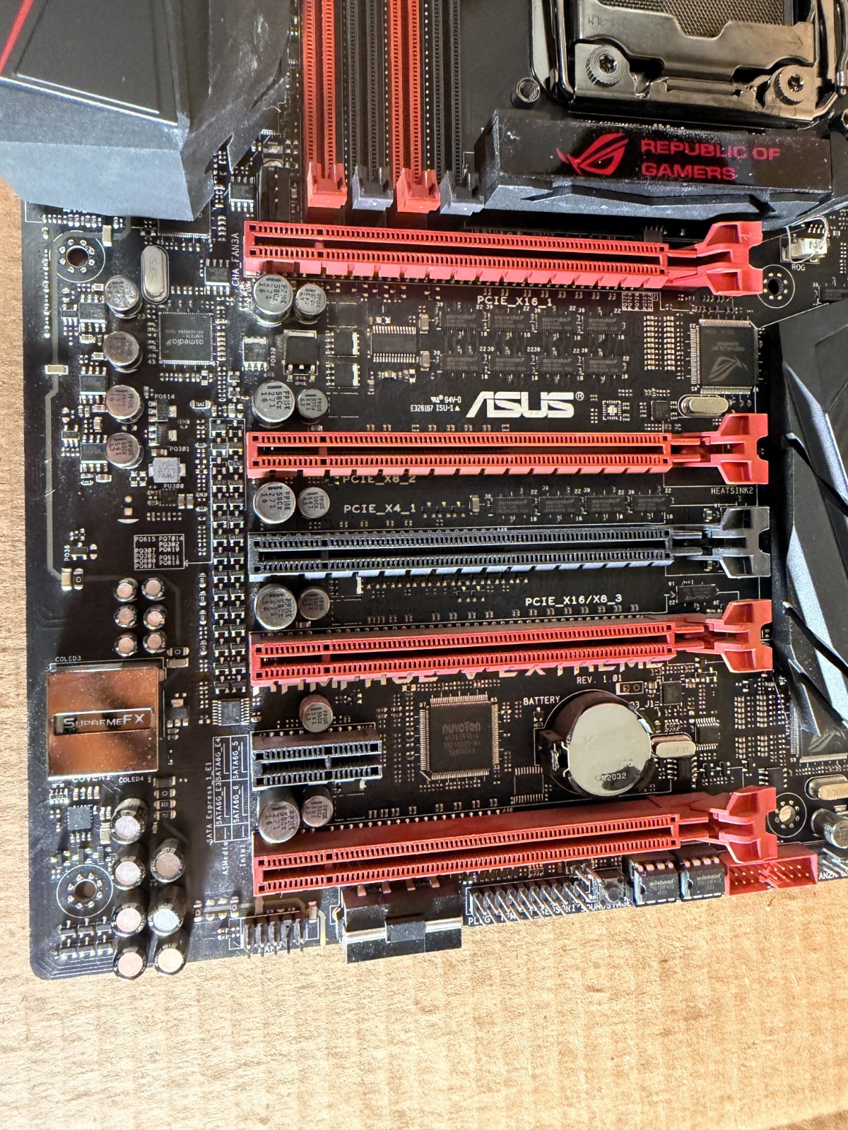 ASUS RAMPAGE V EXTREME/U3.1 motherboard X99 DDR4 LGA2011-3 Core i7 E5 2600 V3V4